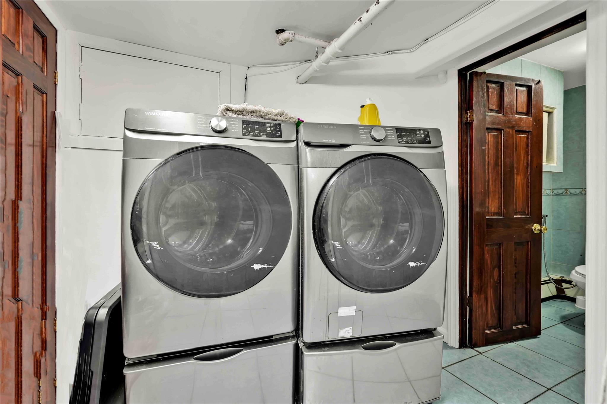 Single Family 86th  Queens, NY 11418, MLS-873312-25