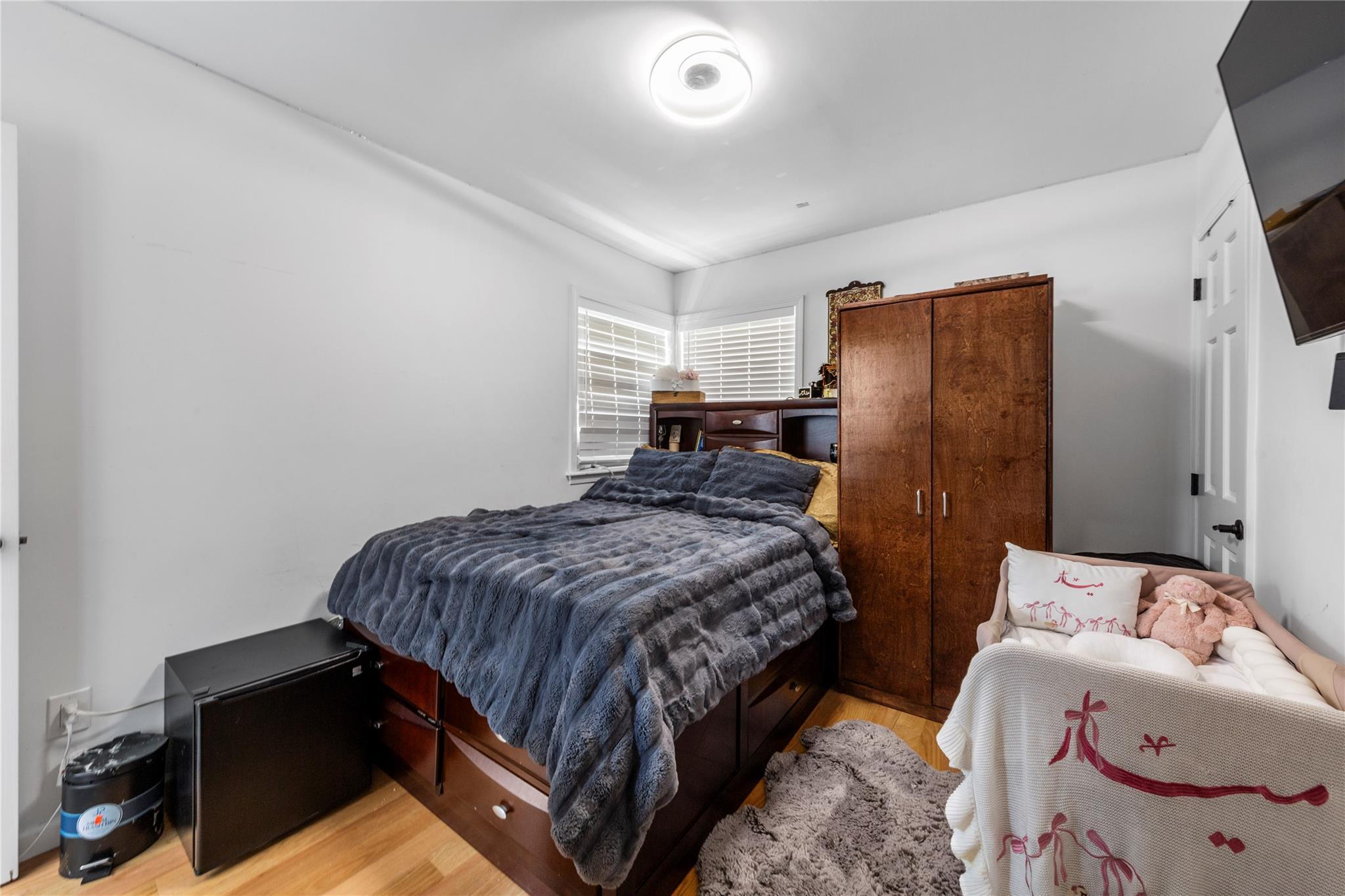 Single Family 151st Queens, NY 11357, MLS-873335-13