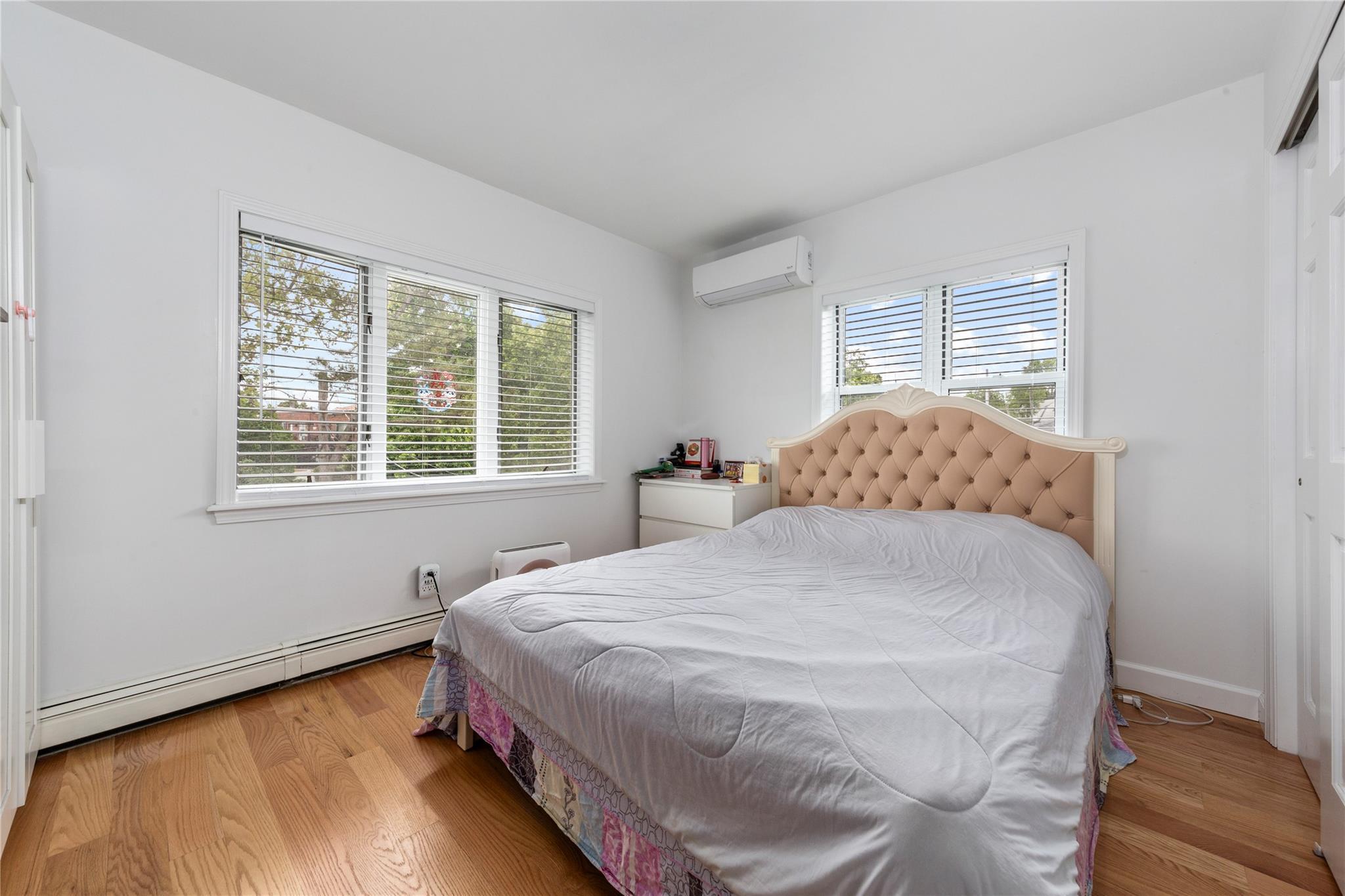 Single Family 151st Queens, NY 11357, MLS-873335-22