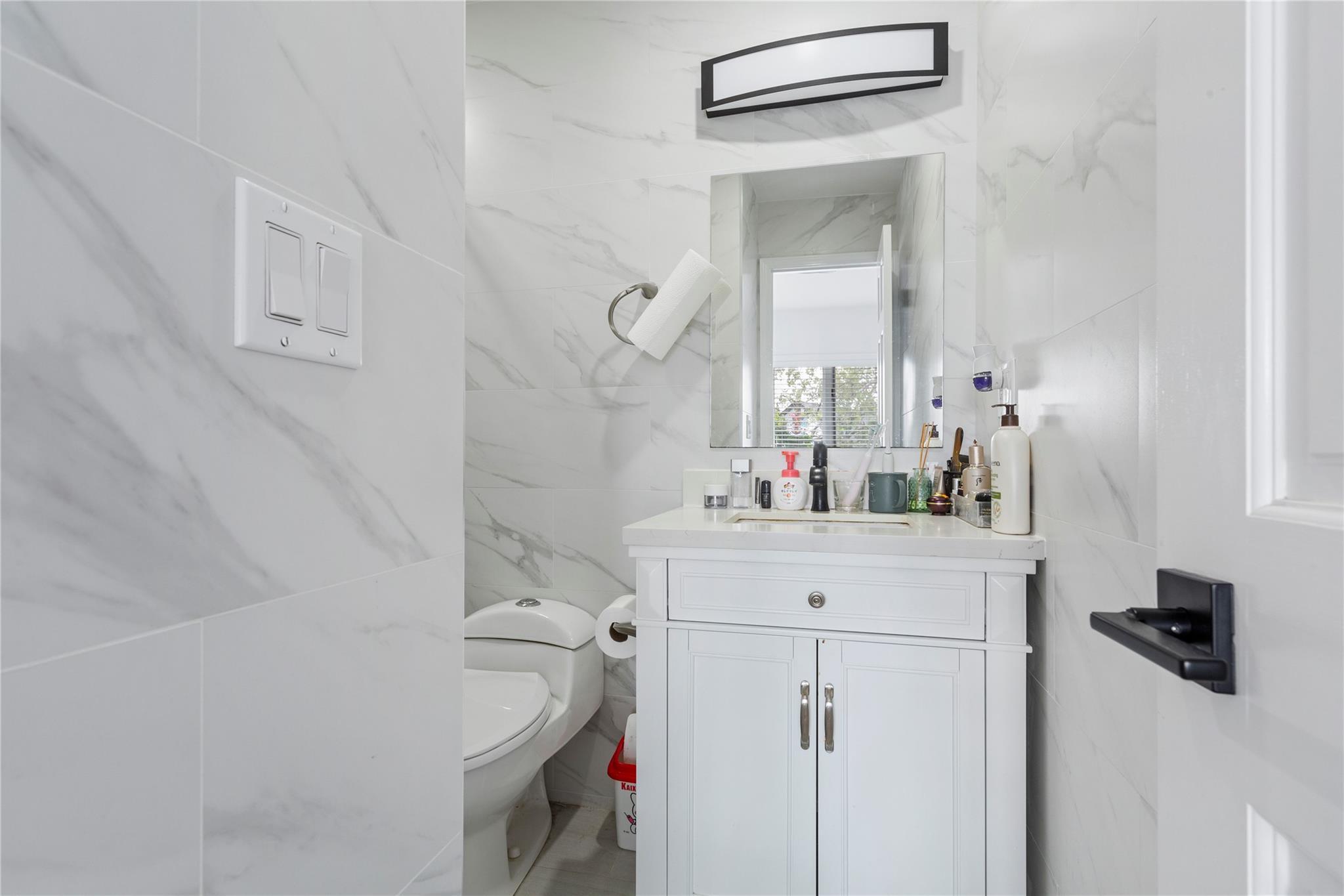 Single Family 151st Queens, NY 11357, MLS-873335-24