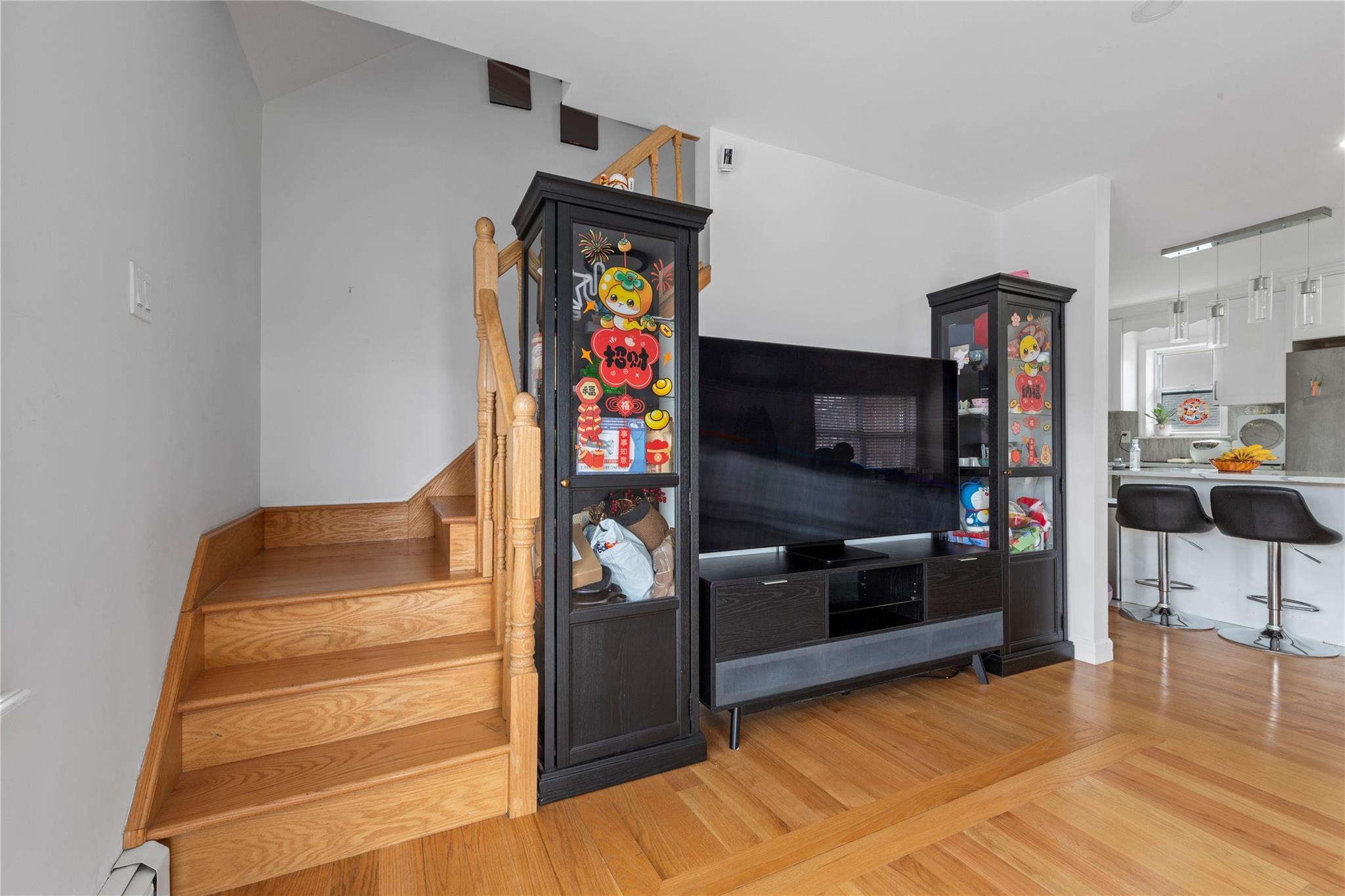 Single Family 151st Queens, NY 11357, MLS-873335-28