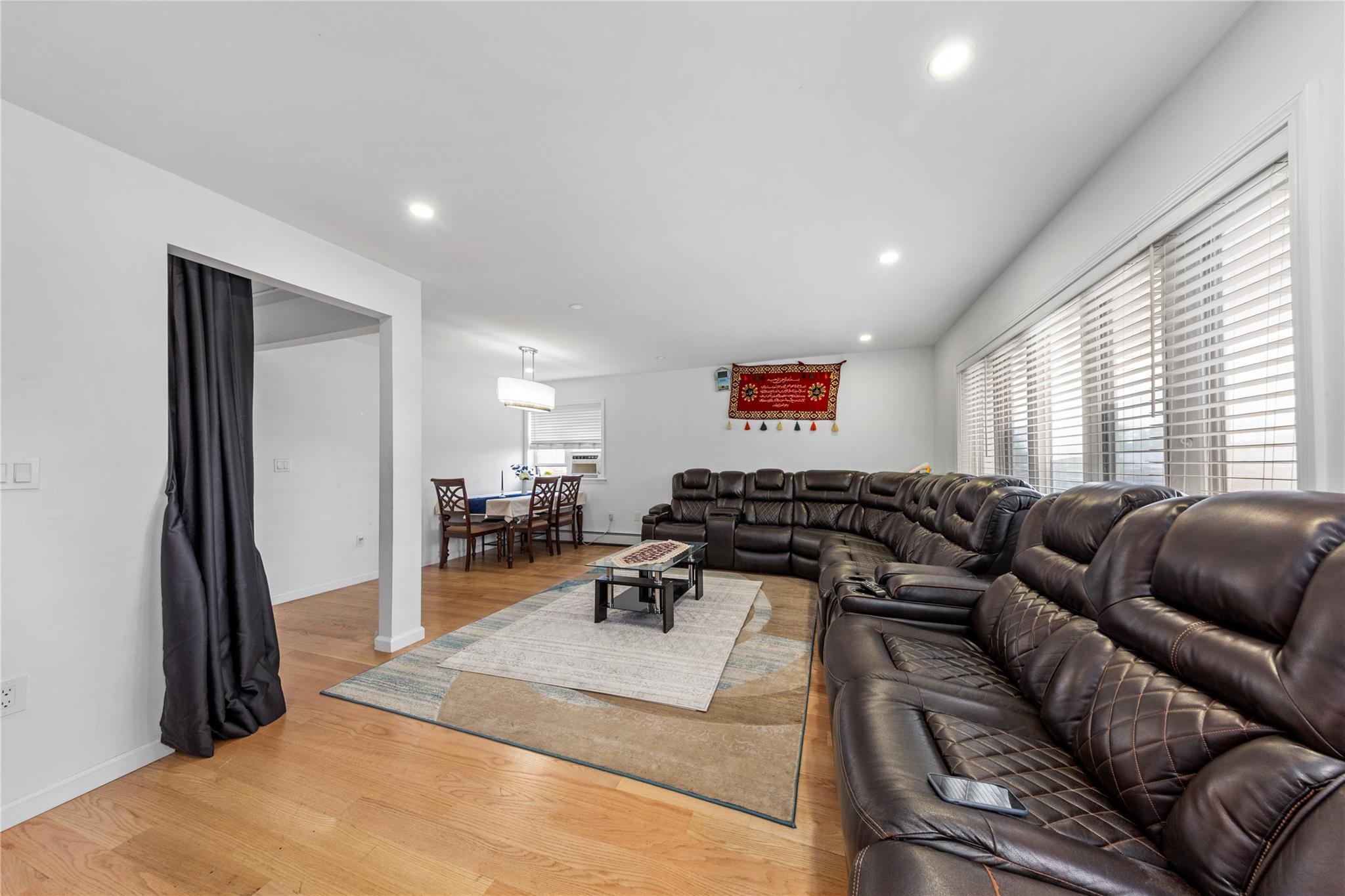 Single Family 151st Queens, NY 11357, MLS-873335-7