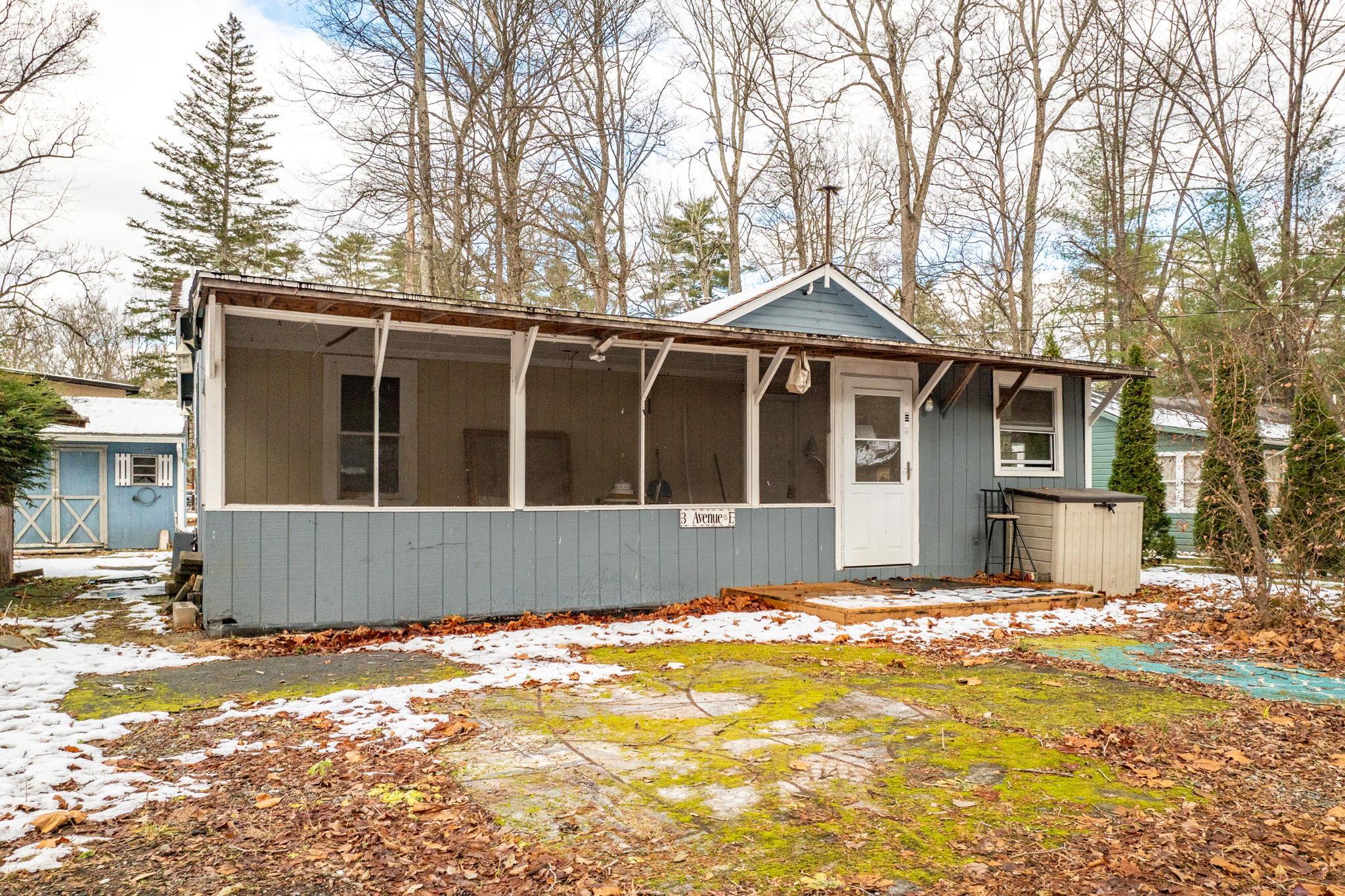 Single Family Avenue  Orange County, NY 12729, MLS-873350-6