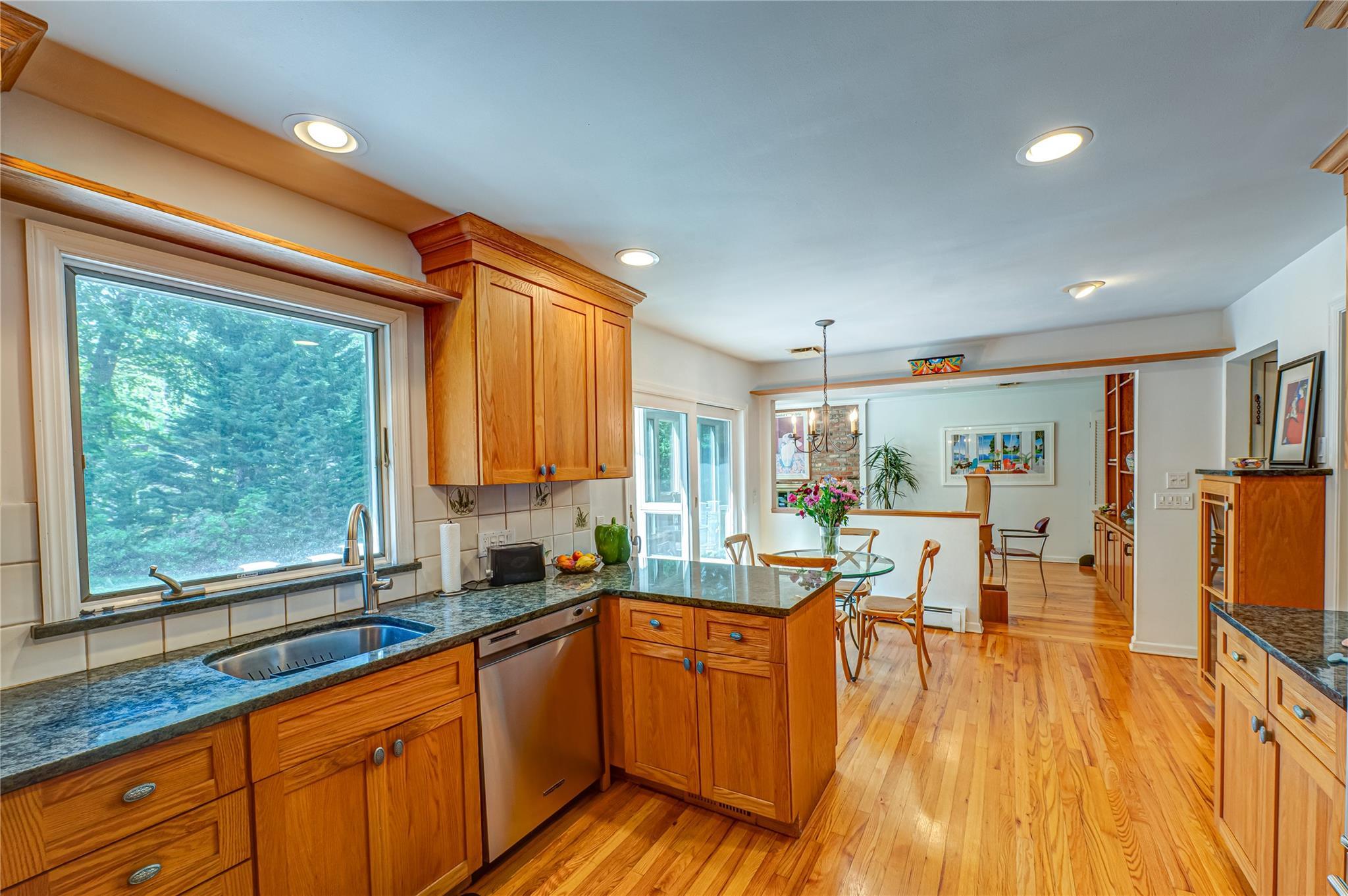 Single Family Edcris  Suffolk County, NY 11743, MLS-873352-19