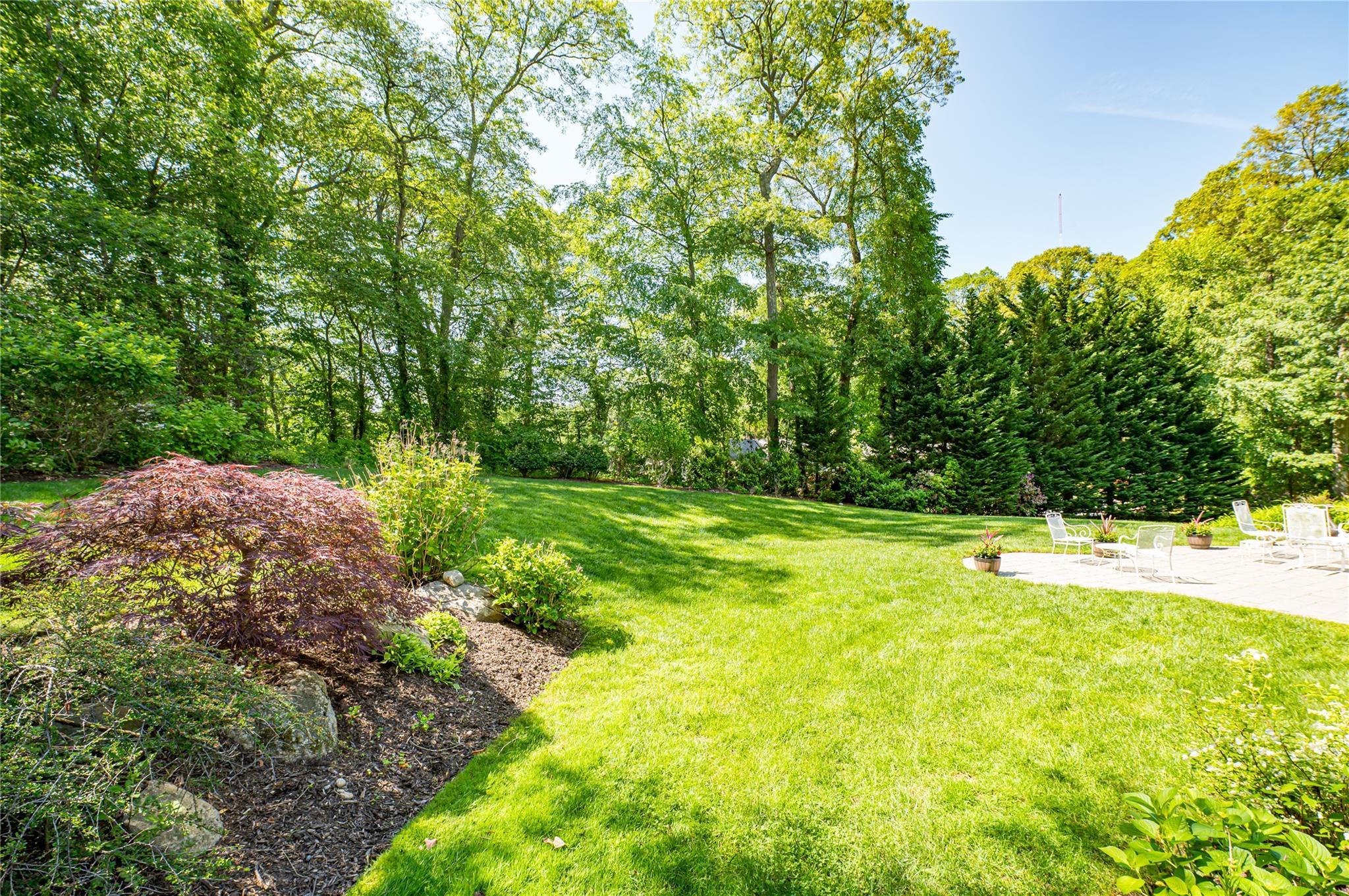 Single Family Edcris  Suffolk County, NY 11743, MLS-873352-35