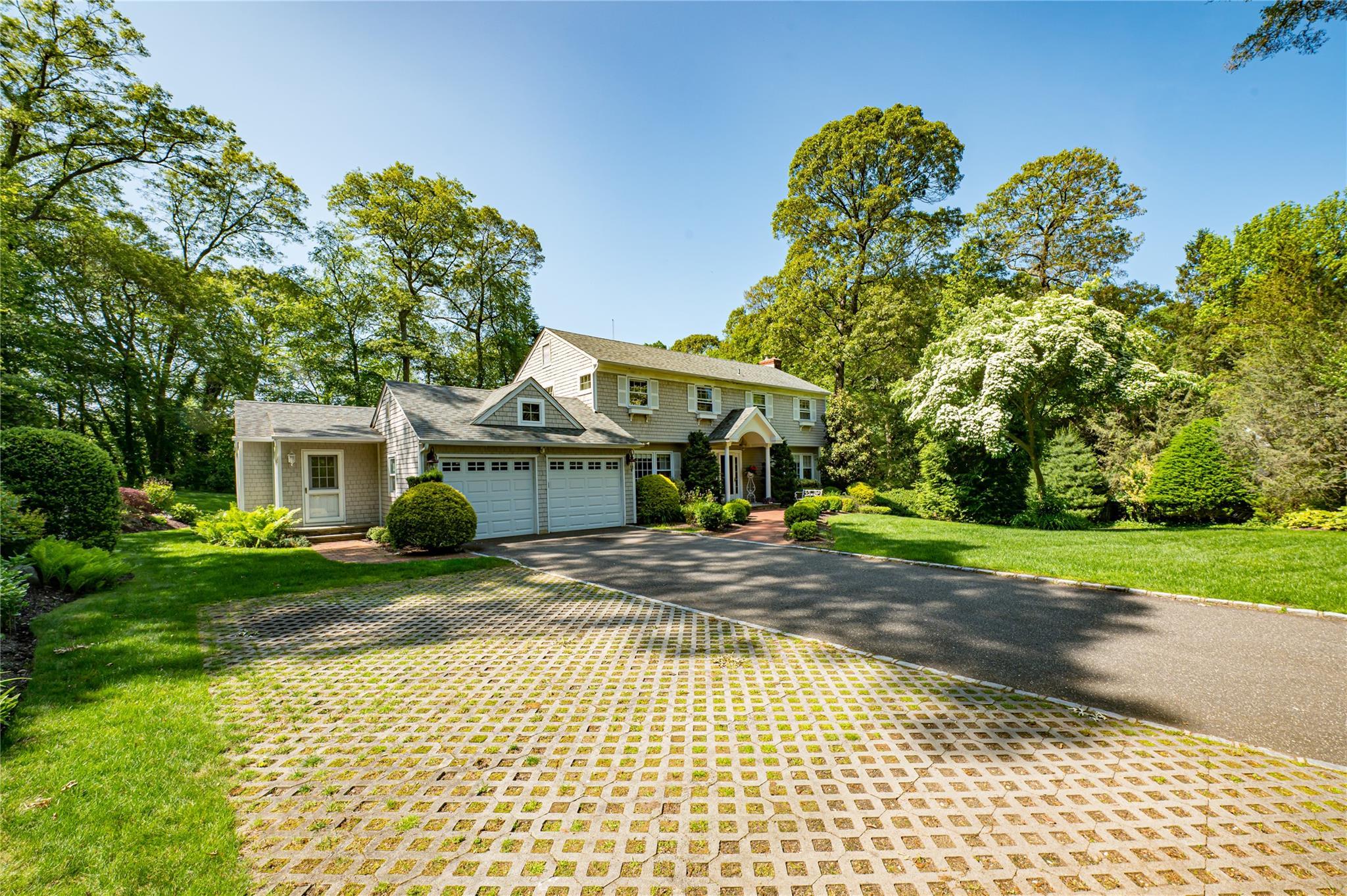 Single Family Edcris  Suffolk County, NY 11743, MLS-873352-9