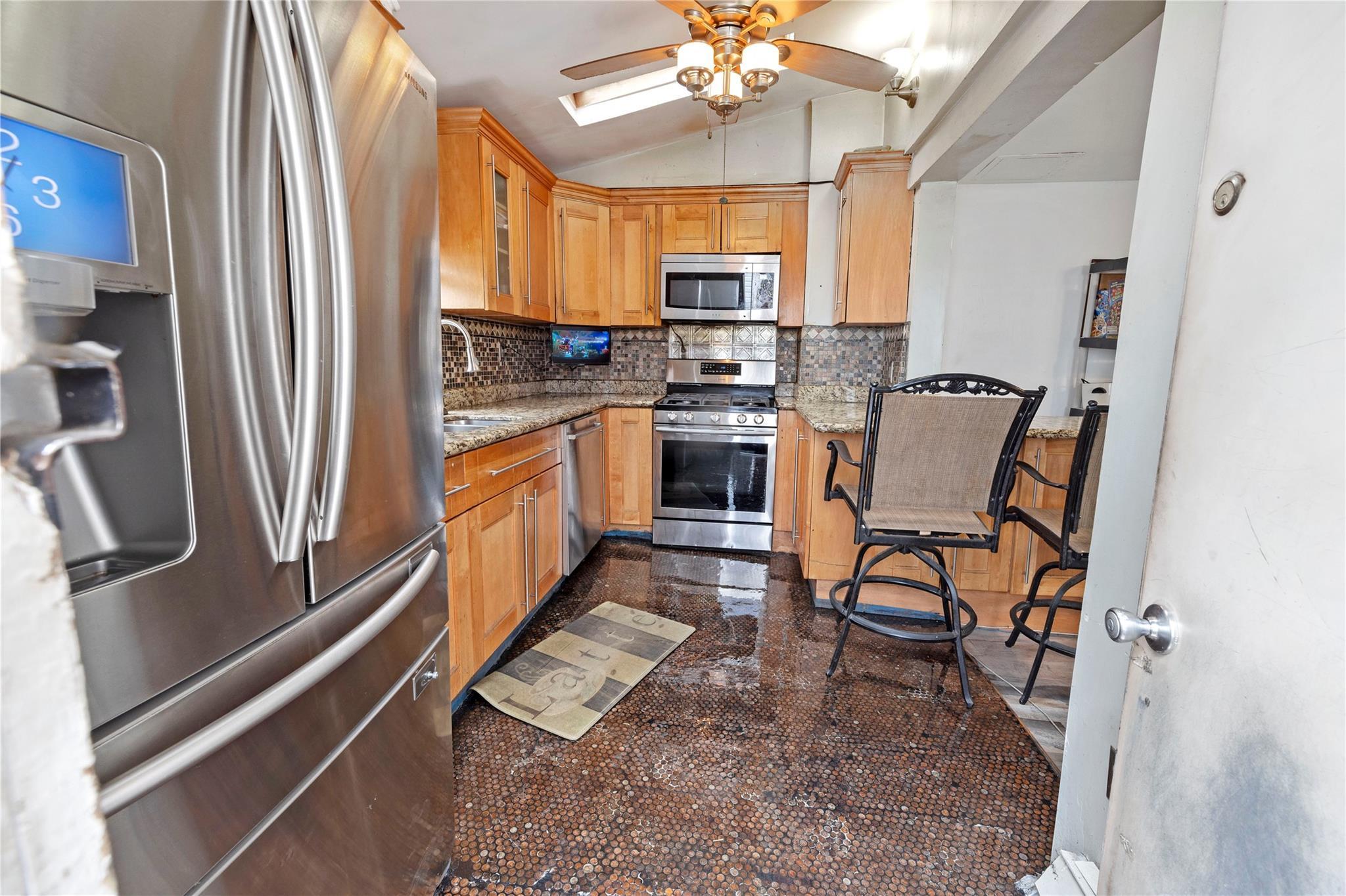 Single Family 164th  Queens, NY 11433, MLS-873360-2