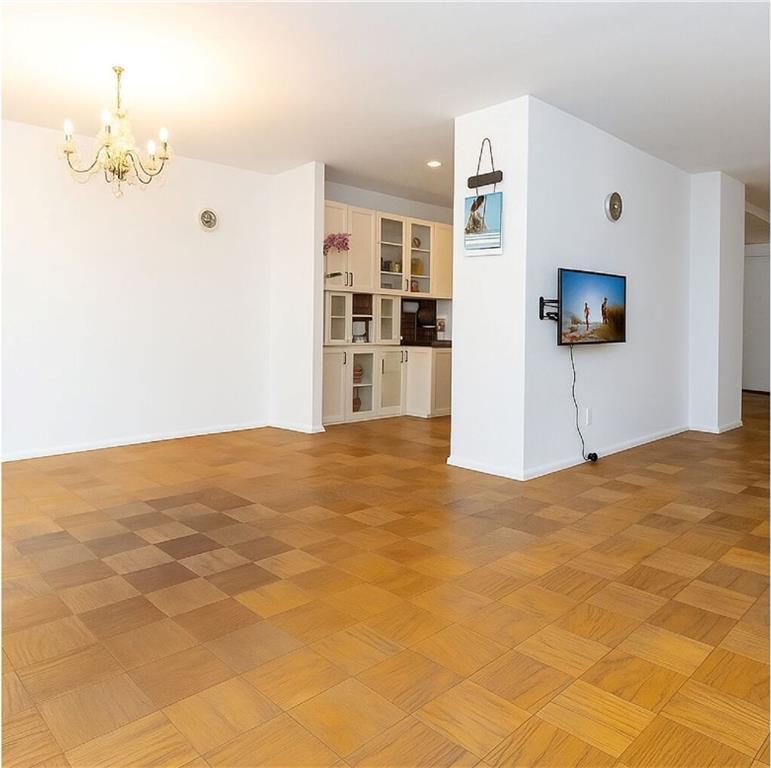 Coop Brighton 1st  Brooklyn, NY 11235, MLS-873398-5