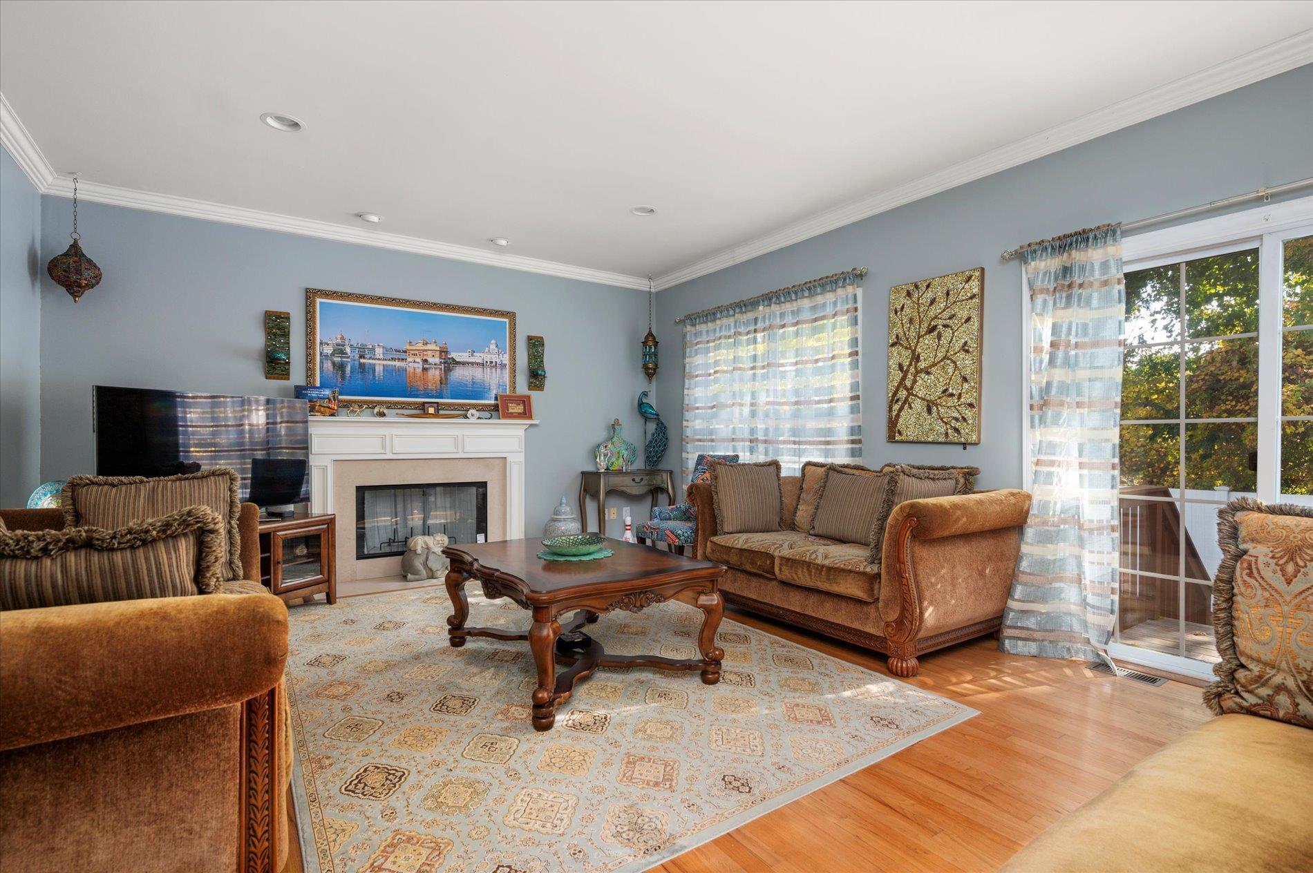 Single Family Undset  Suffolk County, NY 11746, MLS-873413-15