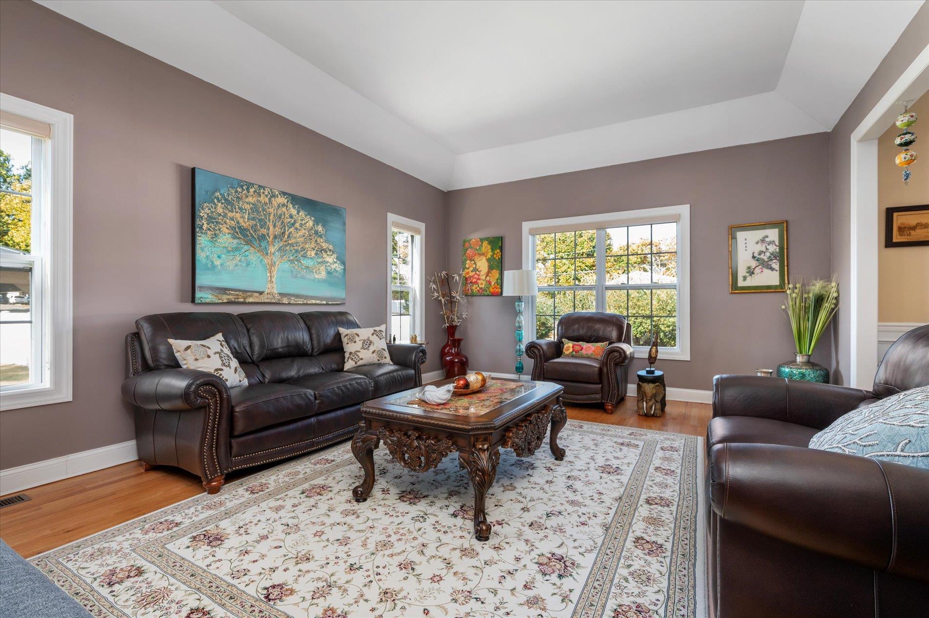 Single Family Undset  Suffolk County, NY 11746, MLS-873413-3