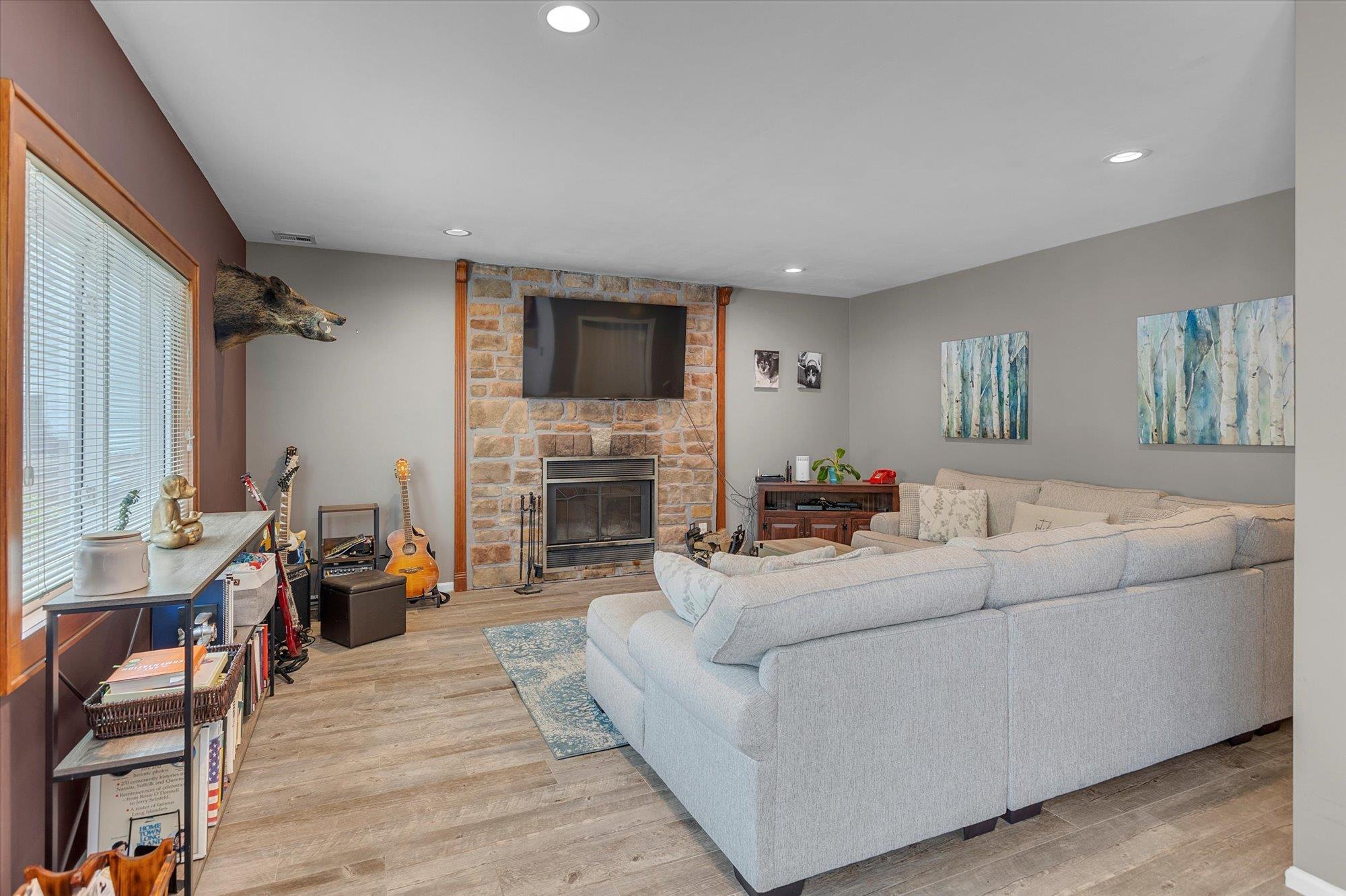 Single Family Woodland  Suffolk County, NY 11730, MLS-873426-11