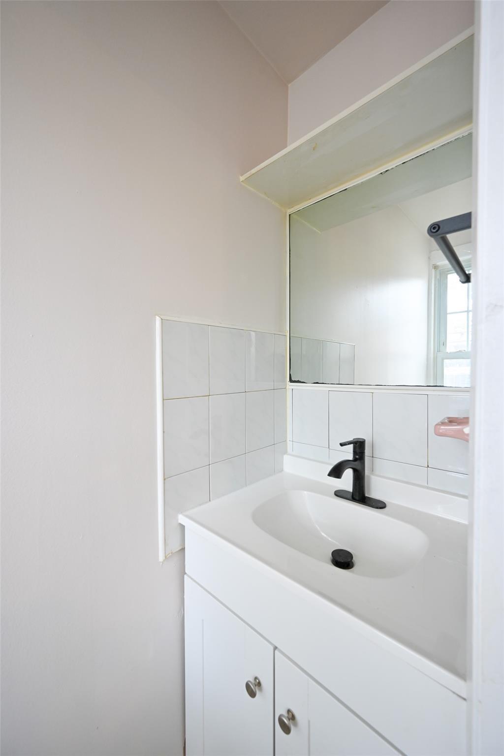 Single Family 219  Queens, NY 11361, MLS-873429-11