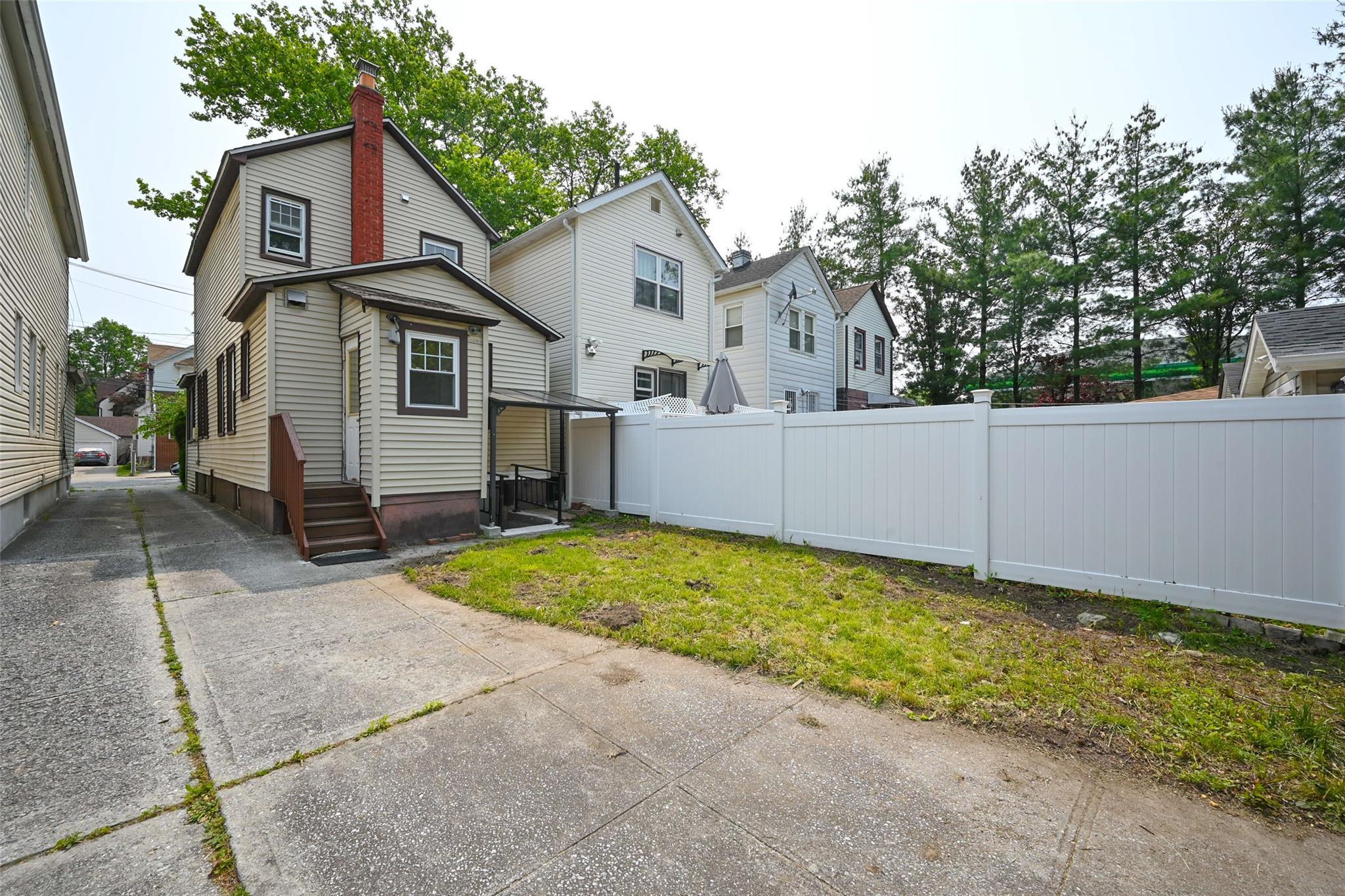 Single Family 219  Queens, NY 11361, MLS-873429-4
