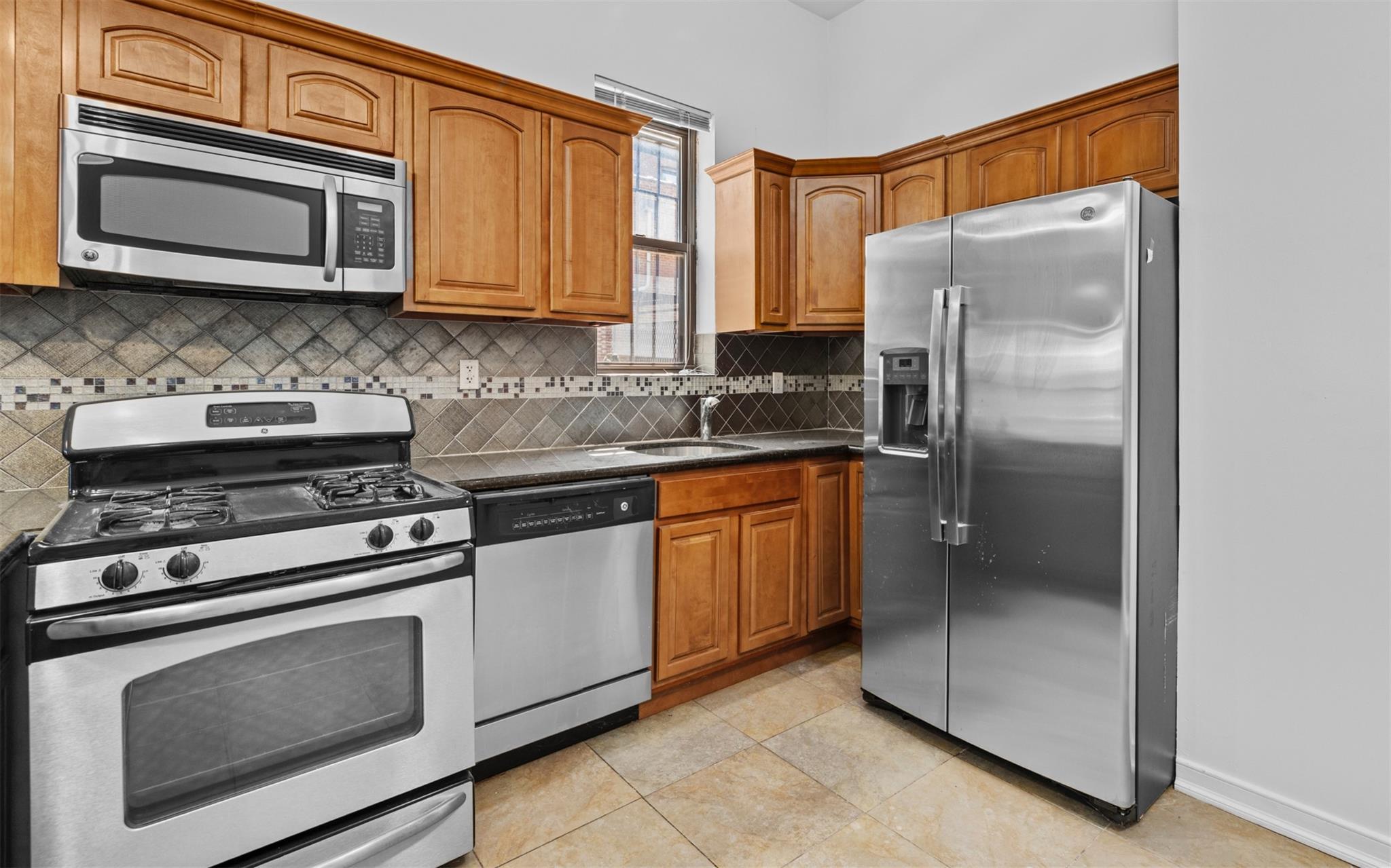 Single Family Madison  Brooklyn, NY 11221, MLS-873436-15
