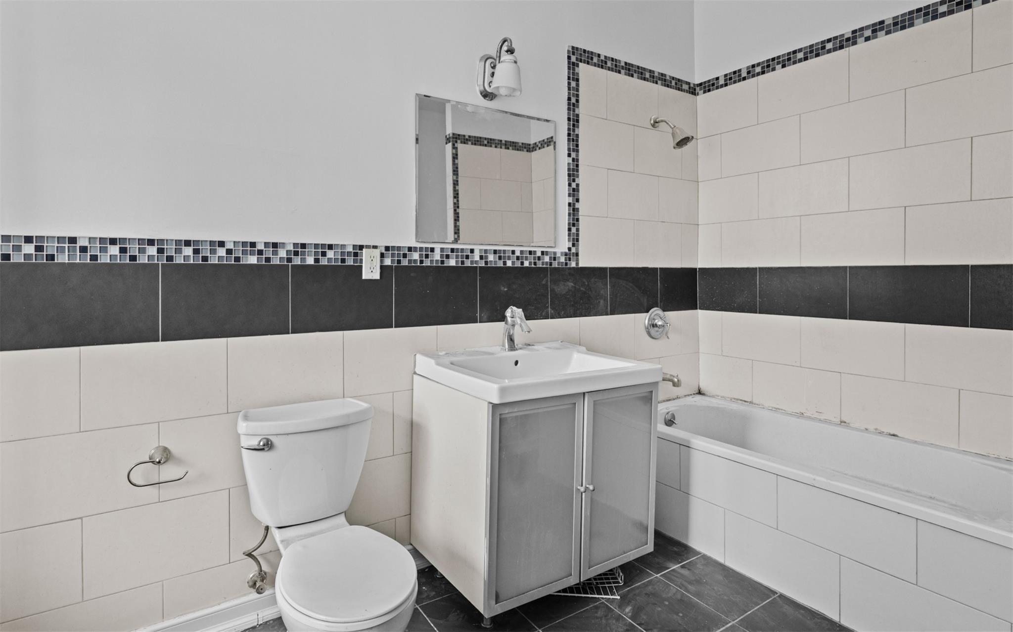 Single Family Madison  Brooklyn, NY 11221, MLS-873436-28