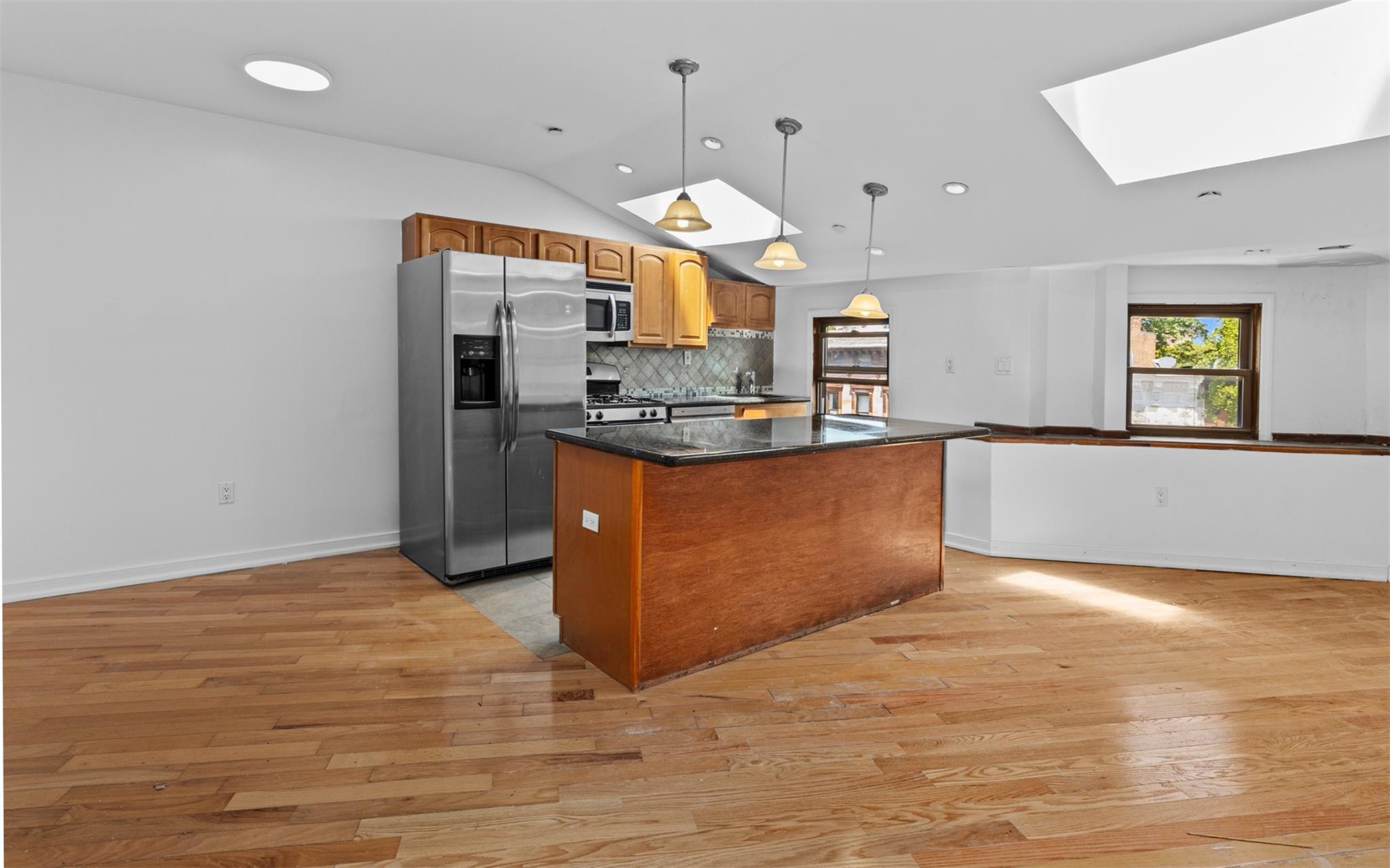 Single Family Madison  Brooklyn, NY 11221, MLS-873436-32