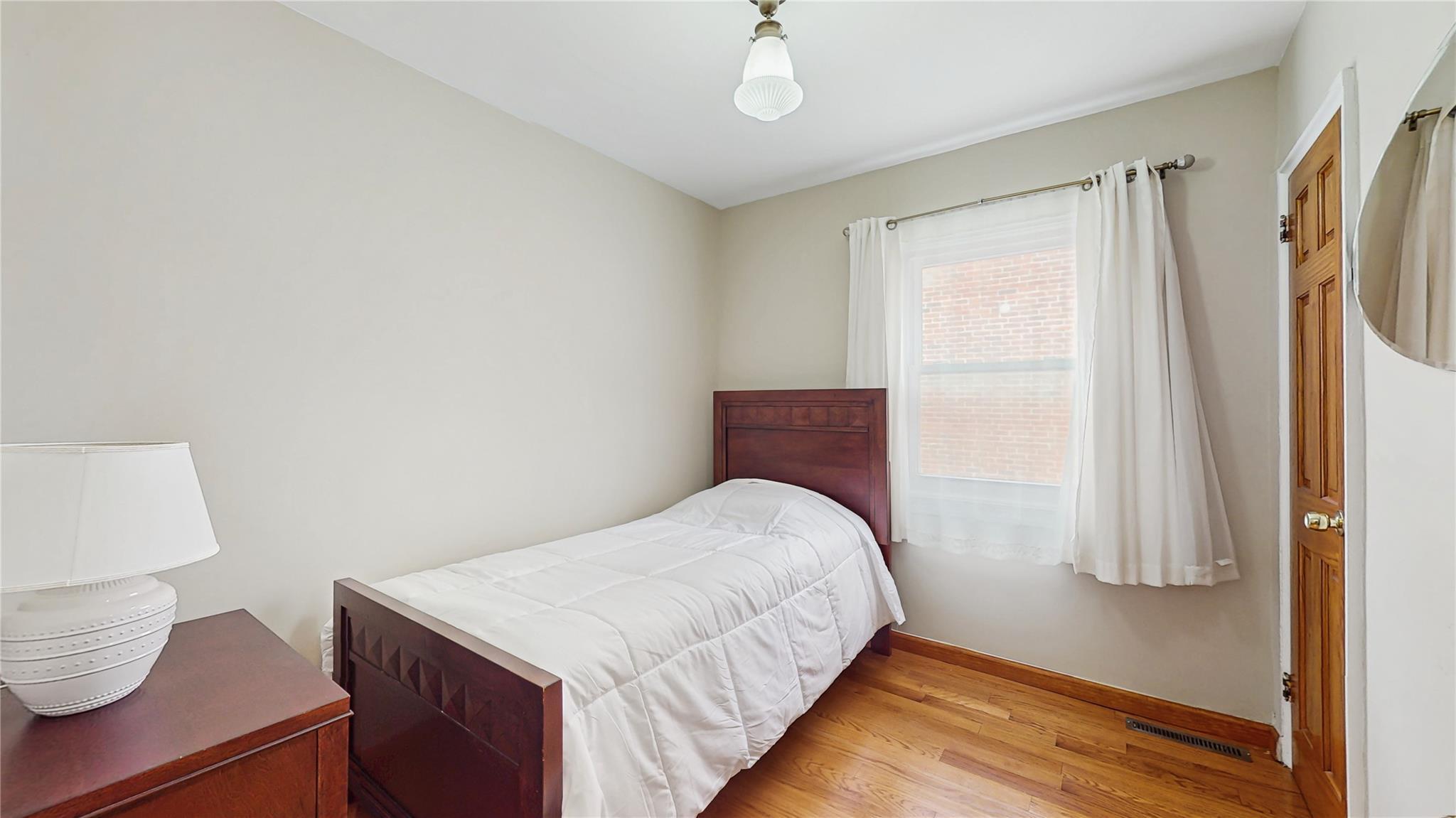 Single Family Elkmont  Queens, NY 11426, MLS-873448-10