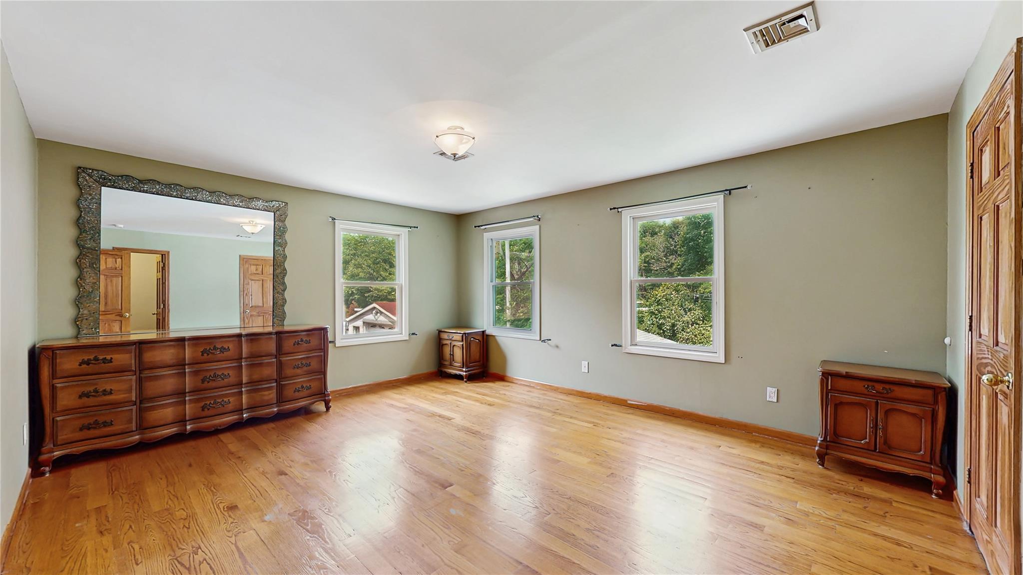 Single Family Elkmont  Queens, NY 11426, MLS-873448-19