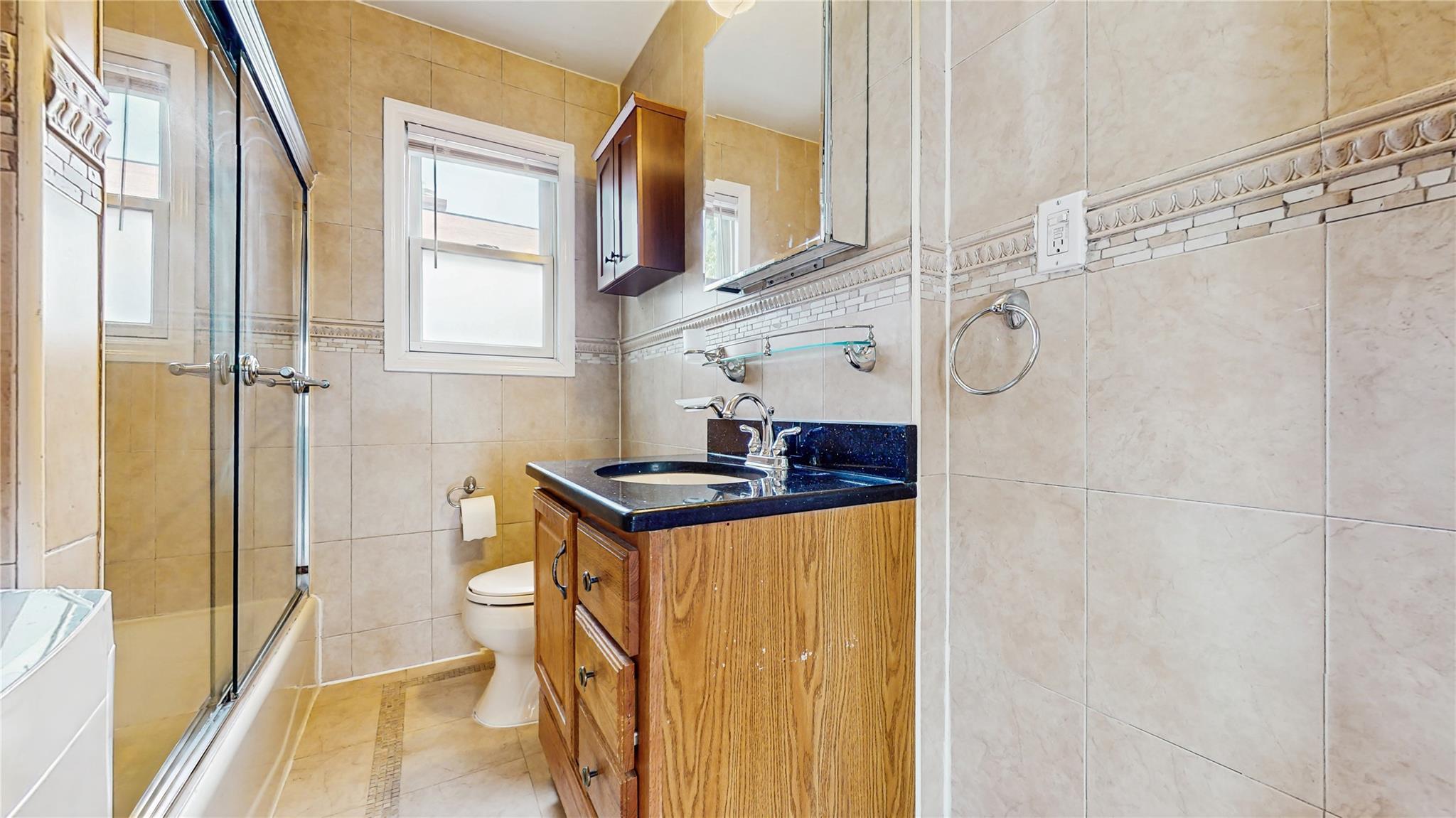 Single Family Elkmont  Queens, NY 11426, MLS-873448-22