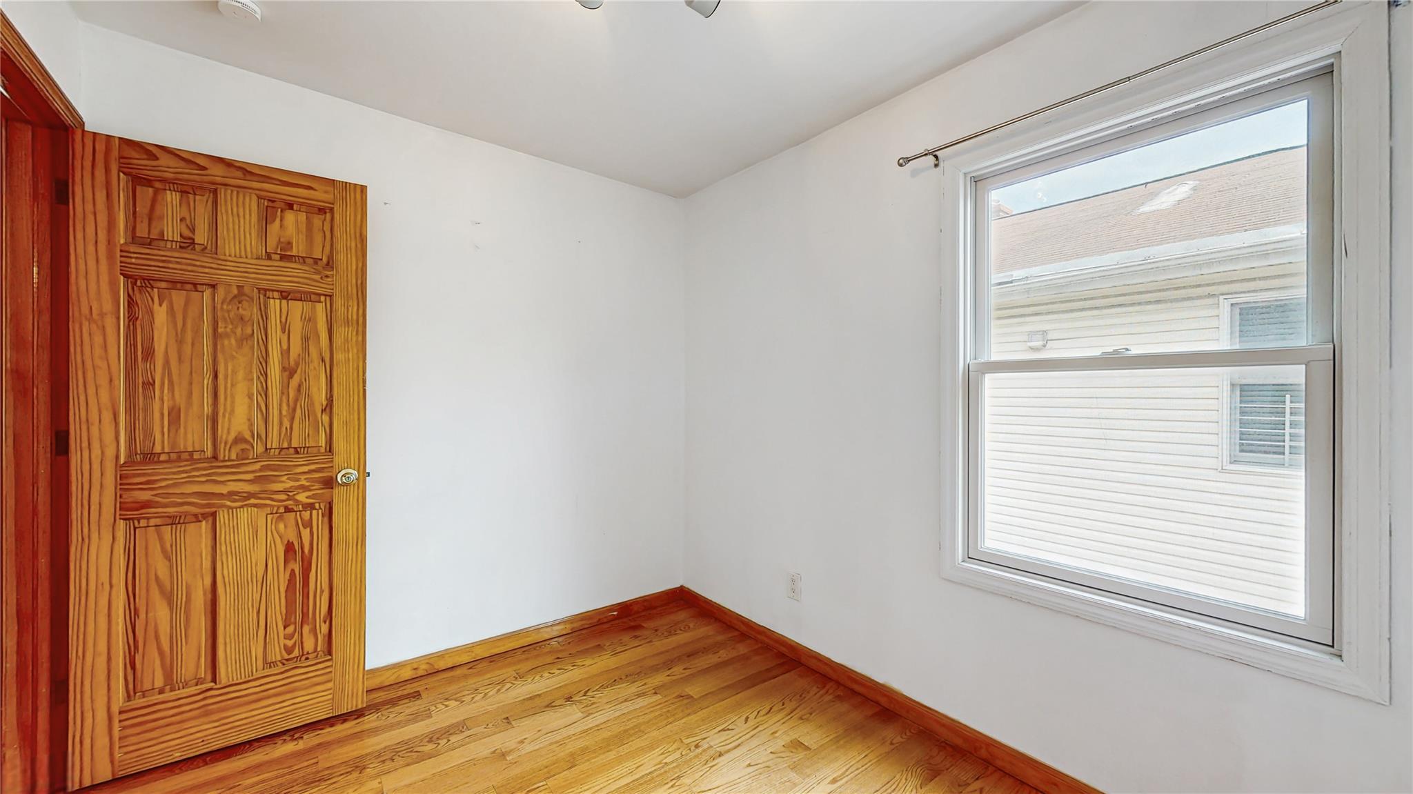 Single Family Elkmont  Queens, NY 11426, MLS-873448-27