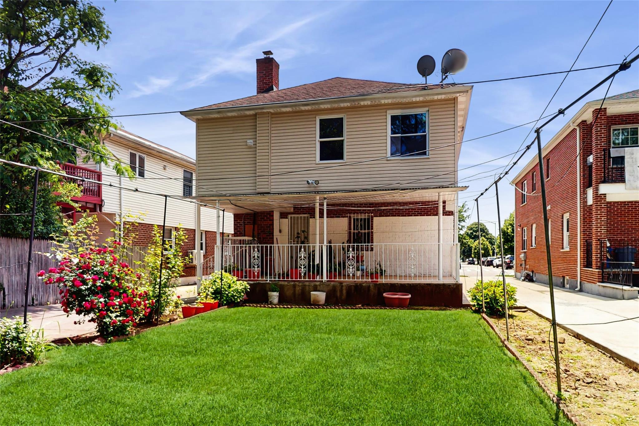 Single Family Elkmont  Queens, NY 11426, MLS-873448-37