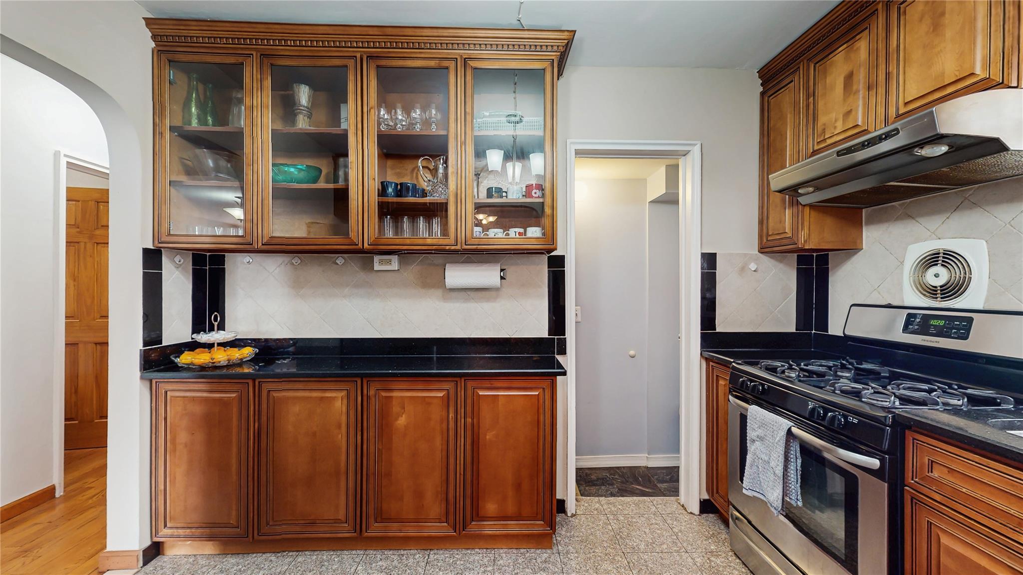 Single Family Elkmont  Queens, NY 11426, MLS-873448-5