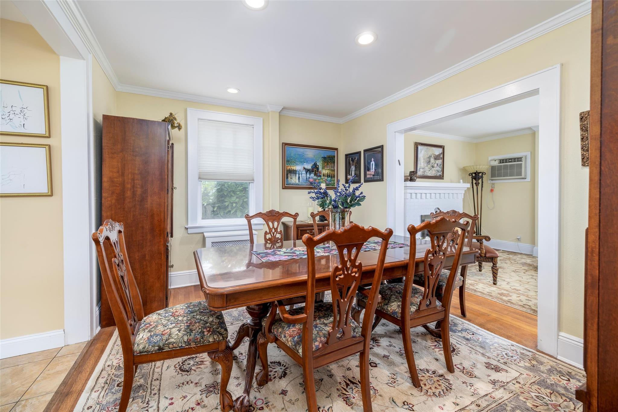 Single Family Hamilton  Nassau County, NY 11570, MLS-873493-8