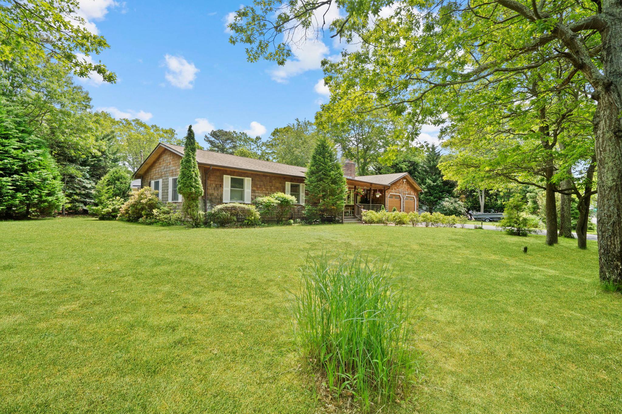 Single Family Jackson  Suffolk County, NY 11946, MLS-873496-3