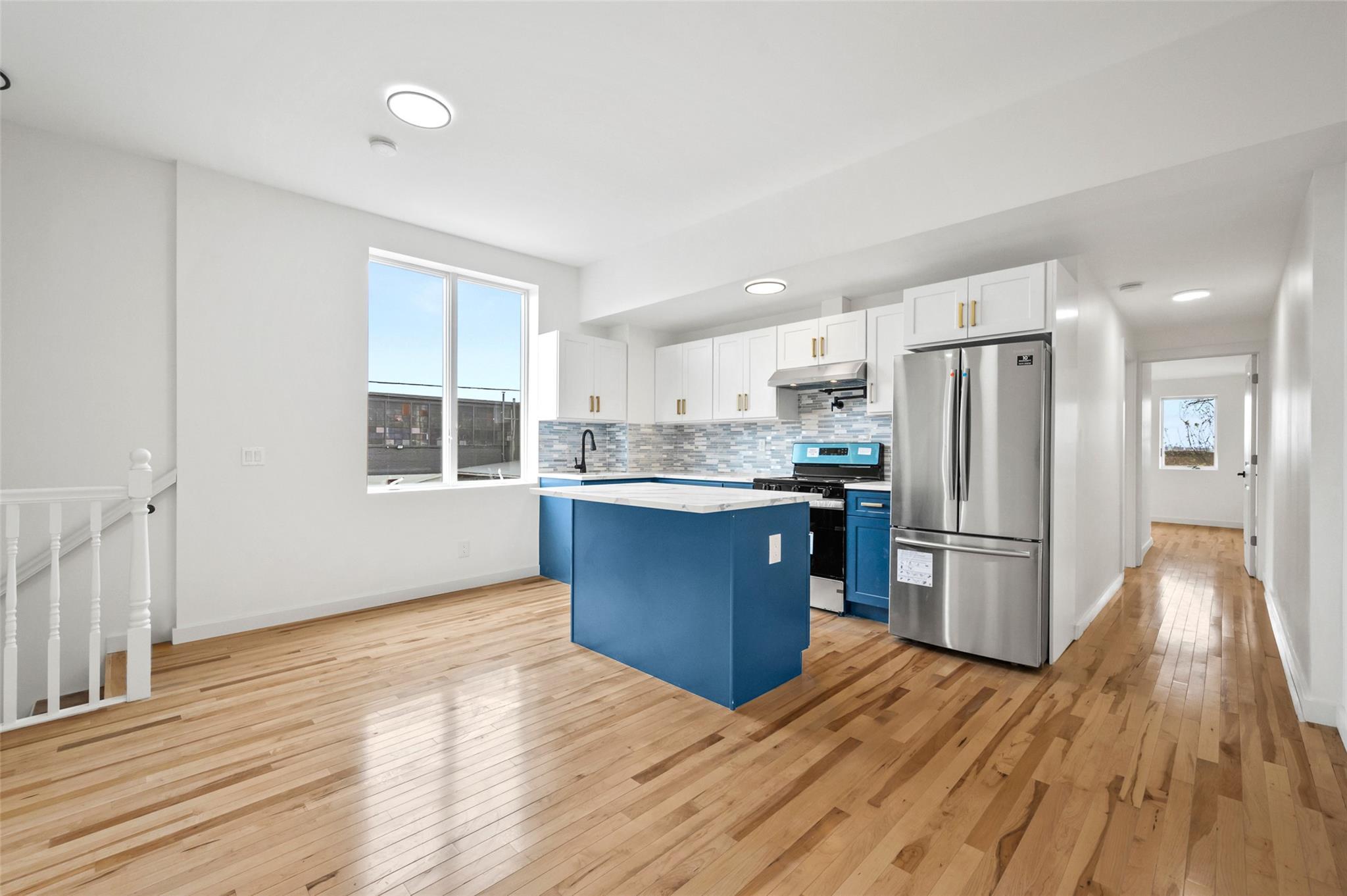 Single Family 59th Place  Queens, NY 11378, MLS-873499-4