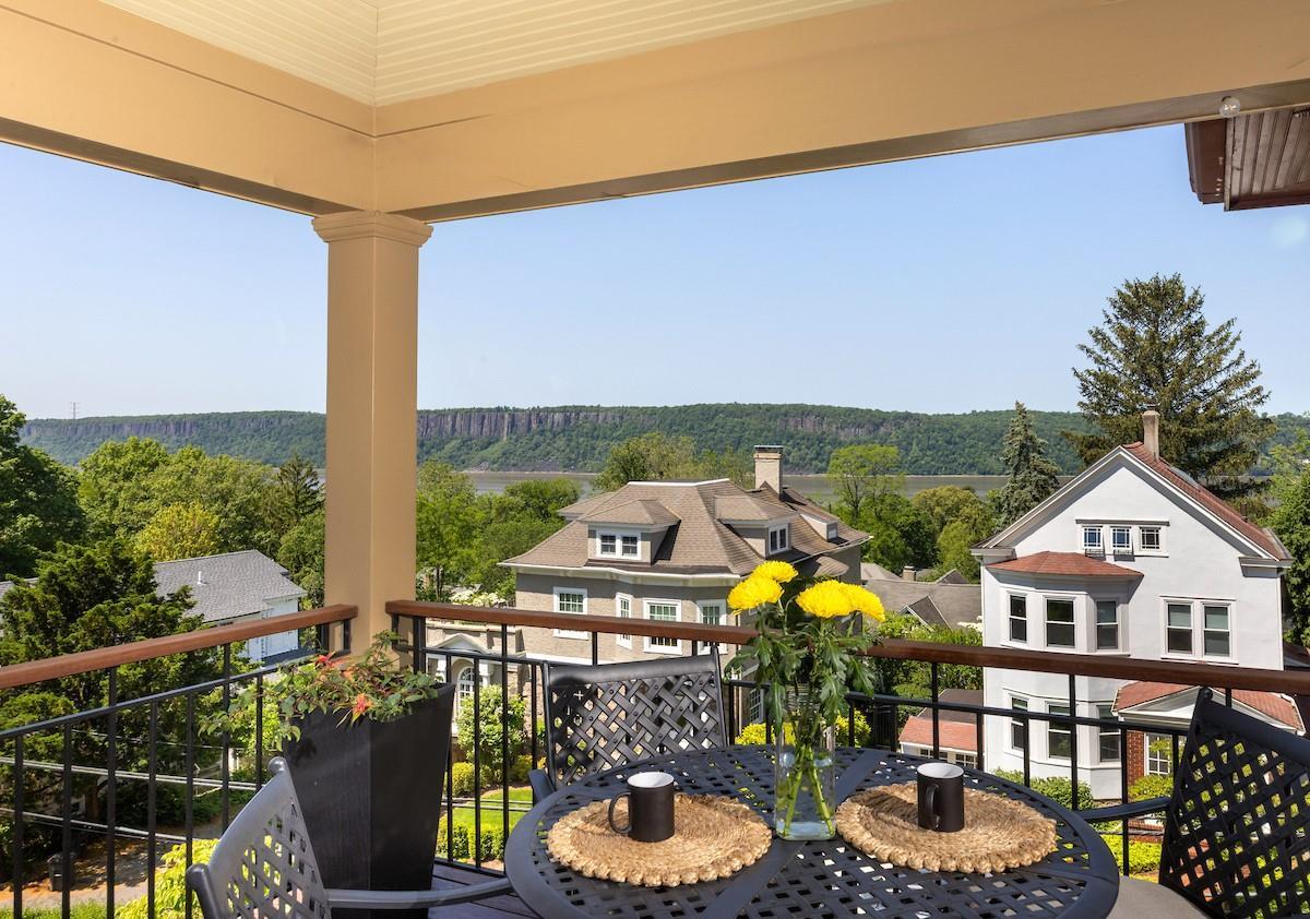 Single Family Buena Vista  Westchester County, NY 10706, MLS-873504-23