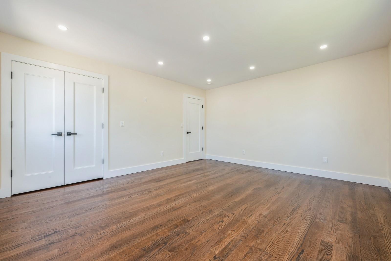 Single Family Valley  Nassau County, NY 11756, MLS-873510-18