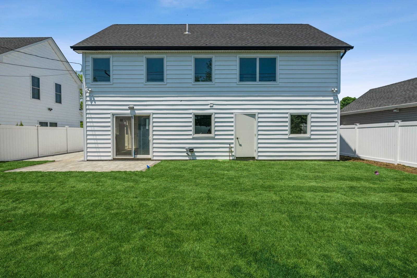 Single Family Valley  Nassau County, NY 11756, MLS-873510-31