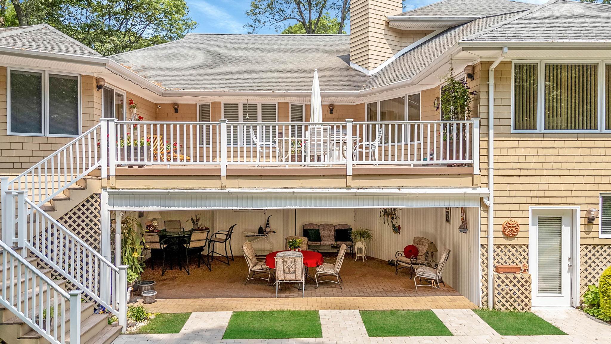 Single Family Ring Neck  Suffolk County, NY 11792, MLS-873547-38