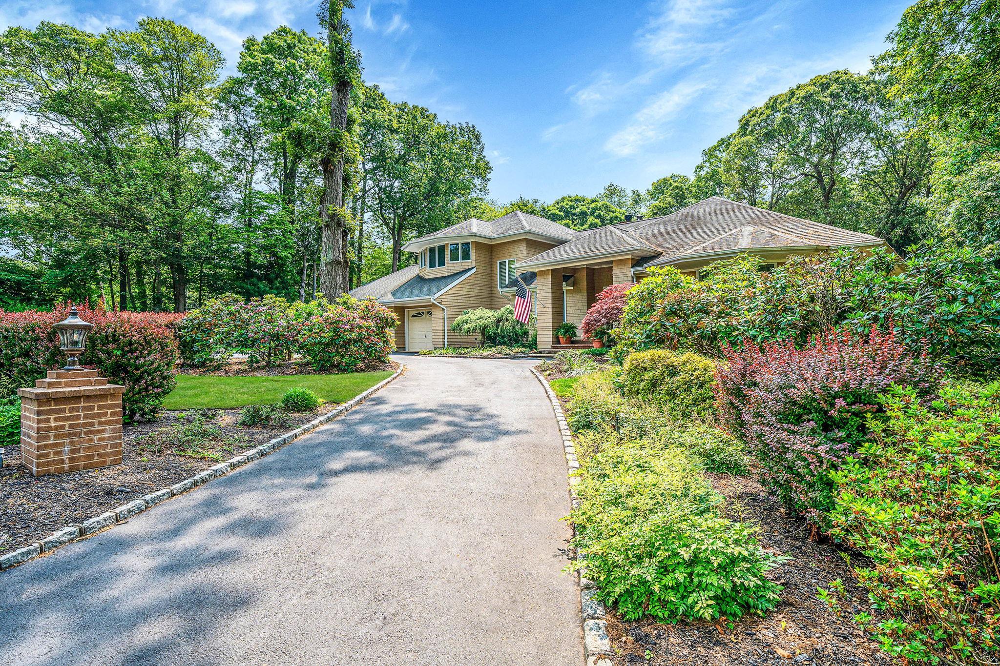 Single Family Ring Neck  Suffolk County, NY 11792, MLS-873547-4