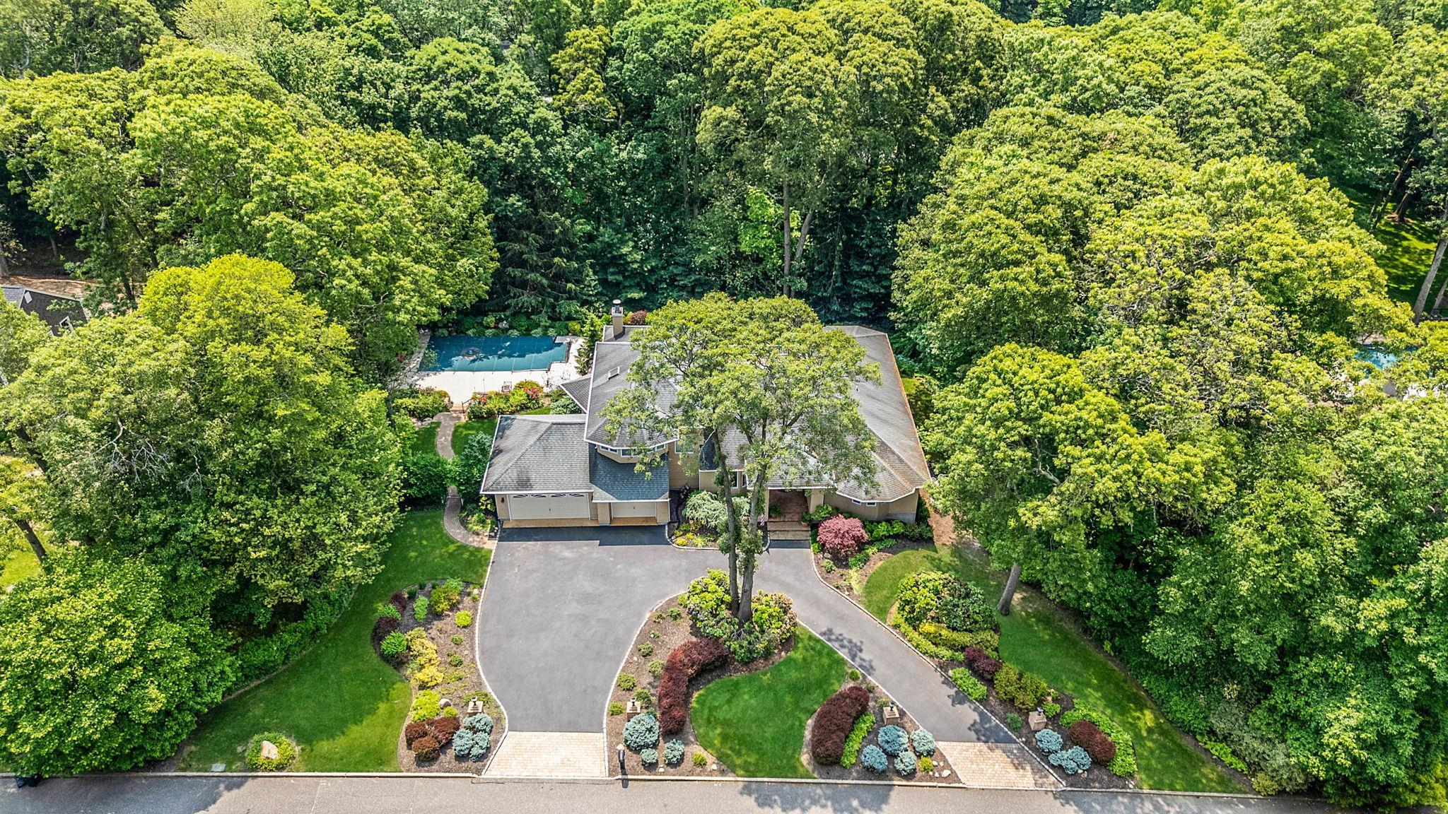 Single Family Ring Neck  Suffolk County, NY 11792, MLS-873547-49