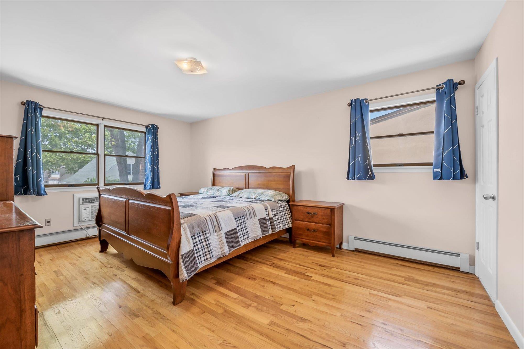 Single Family 270th  Queens, NY 11040, MLS-873548-11