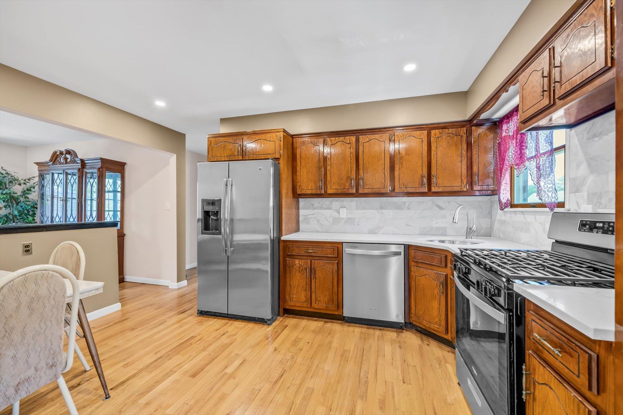 Single Family 270th  Queens, NY 11040, MLS-873548-7