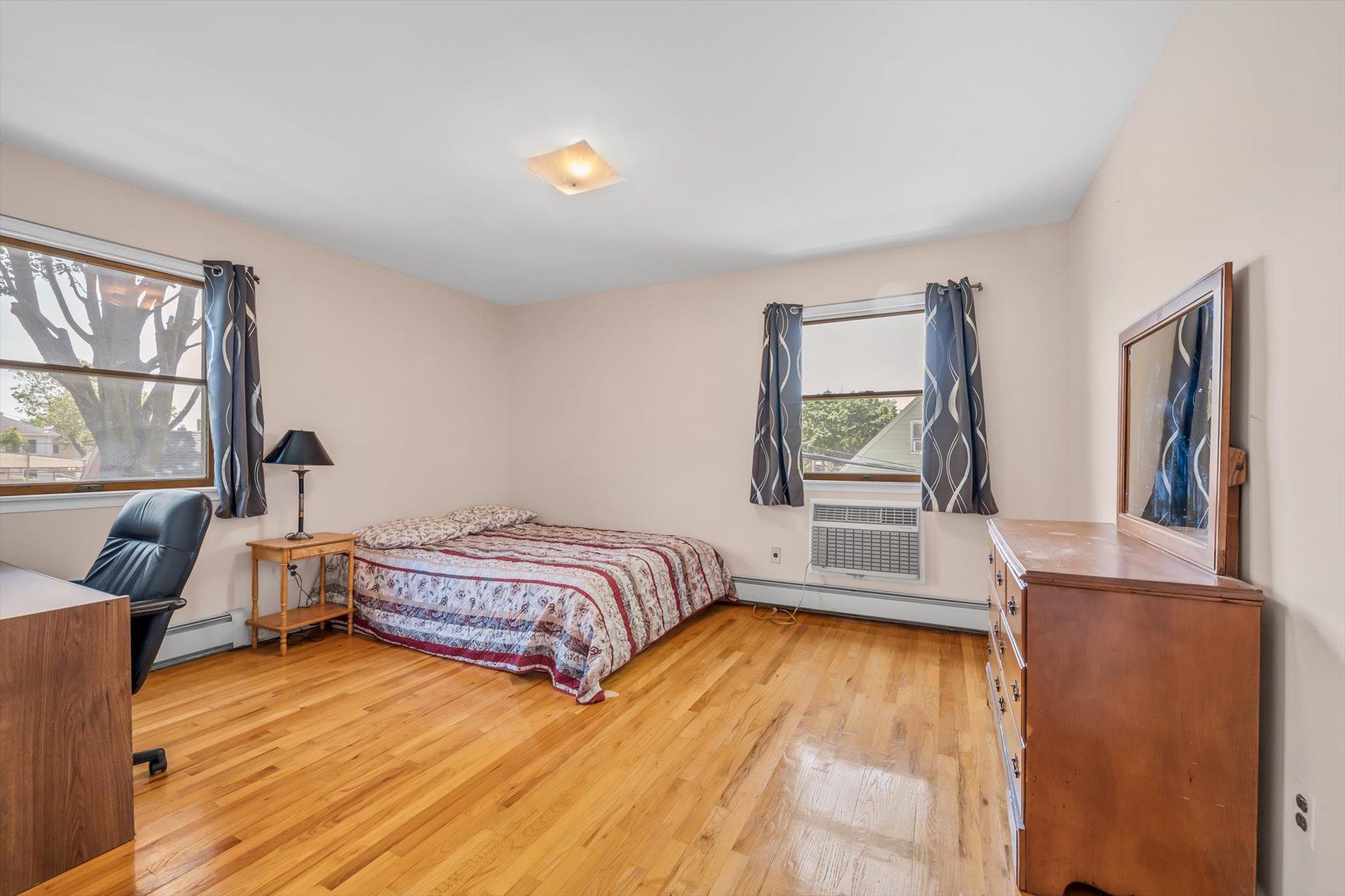 Single Family 270th  Queens, NY 11040, MLS-873548-9