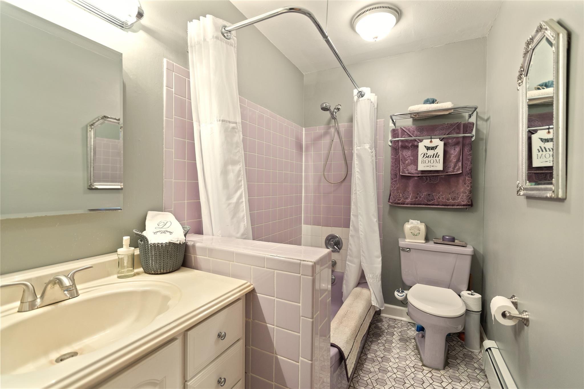 Single Family Kinsella  Suffolk County, NY 11746, MLS-873554-20