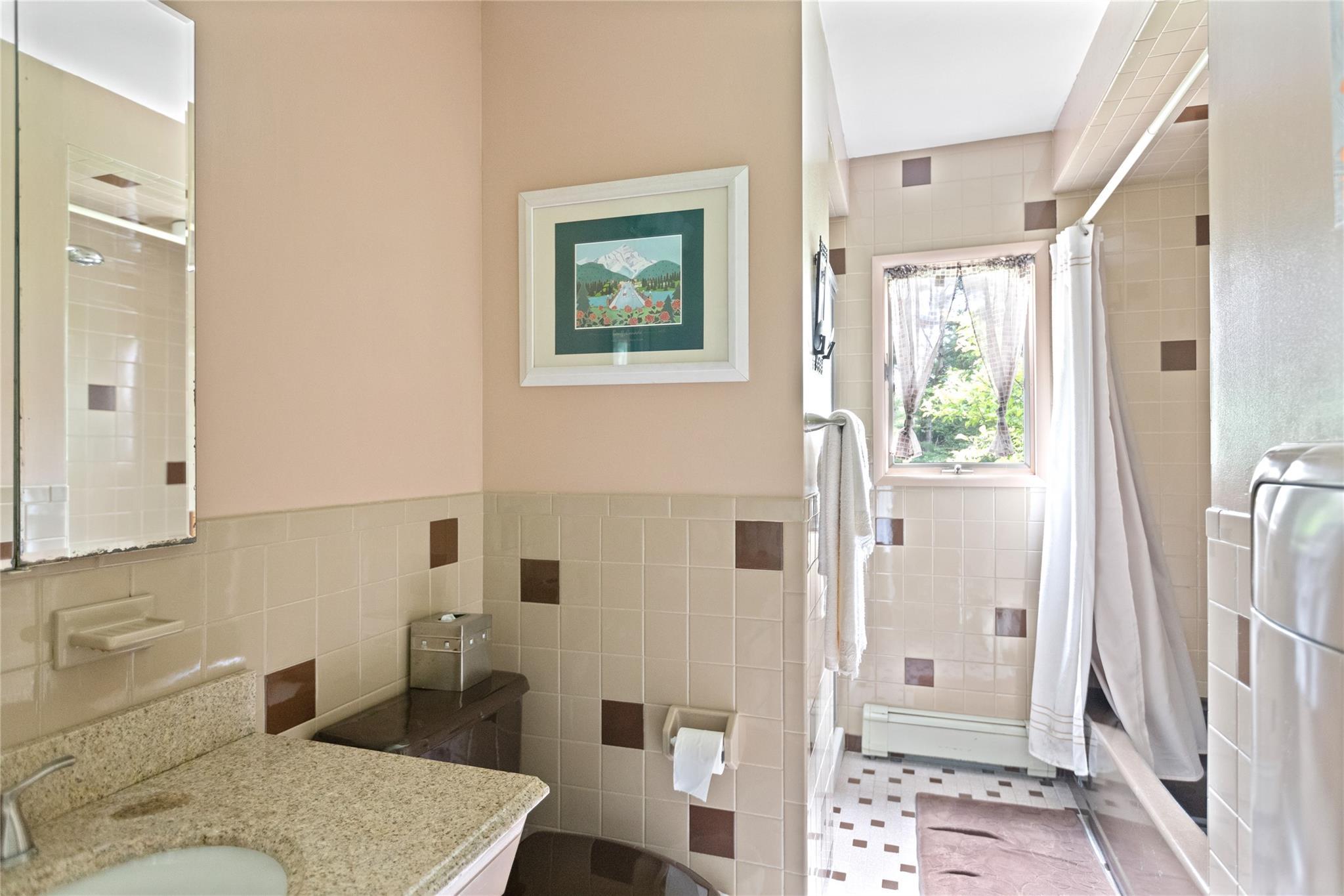 Single Family Kinsella  Suffolk County, NY 11746, MLS-873554-23