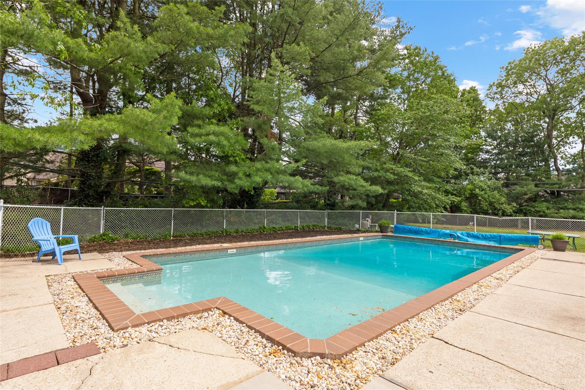 Single Family Kinsella  Suffolk County, NY 11746, MLS-873554-29
