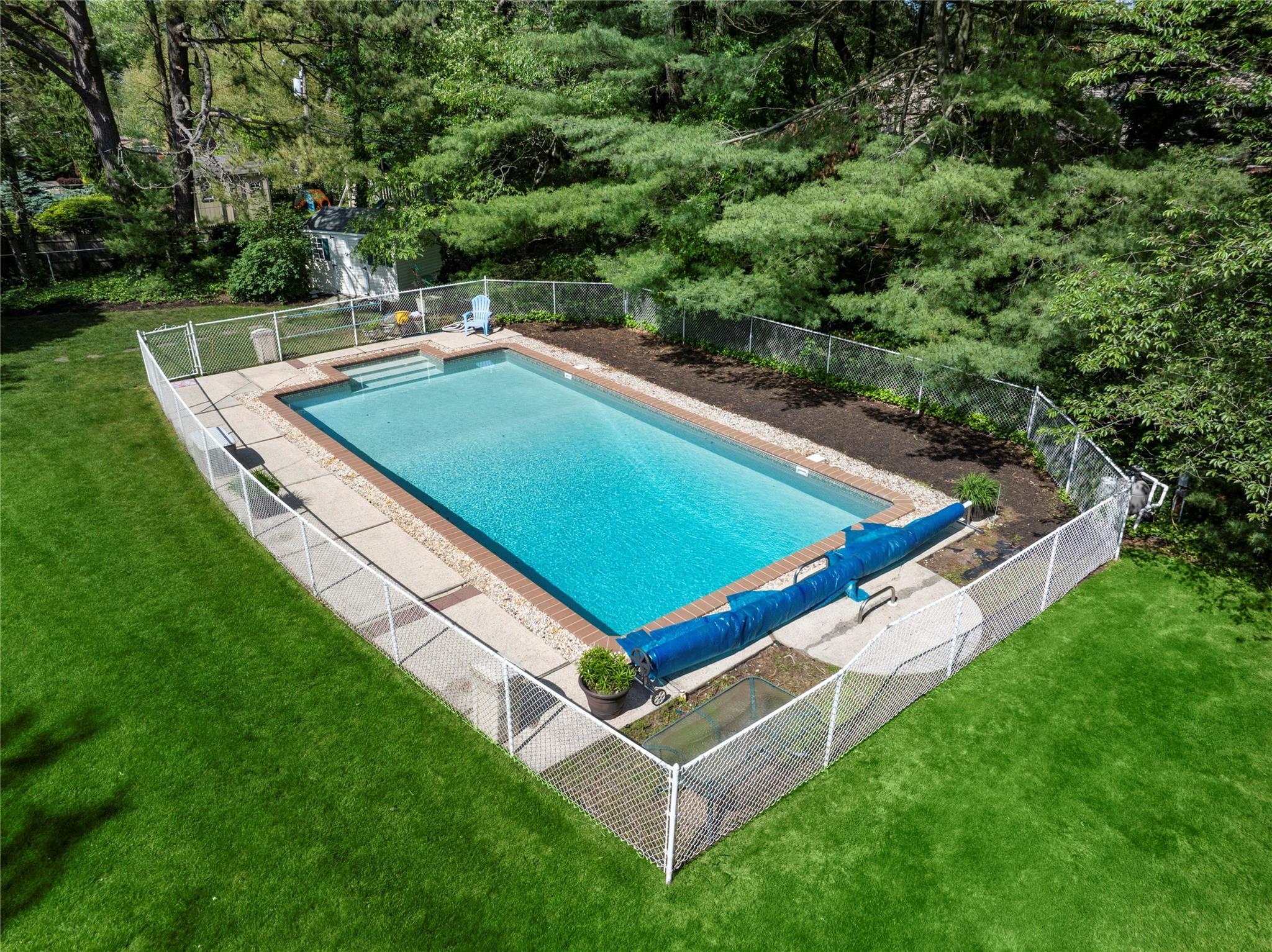 Single Family Kinsella  Suffolk County, NY 11746, MLS-873554-33
