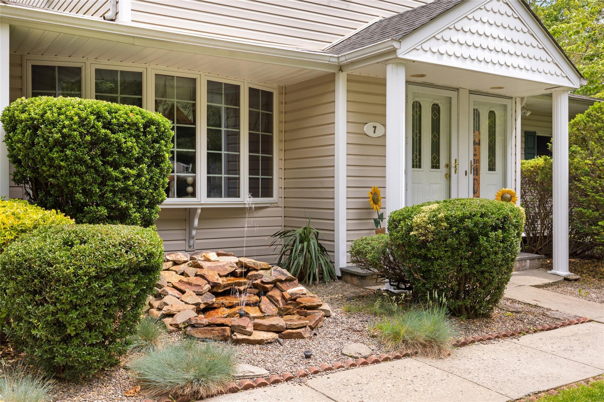 Single Family Kinsella  Suffolk County, NY 11746, MLS-873554-6