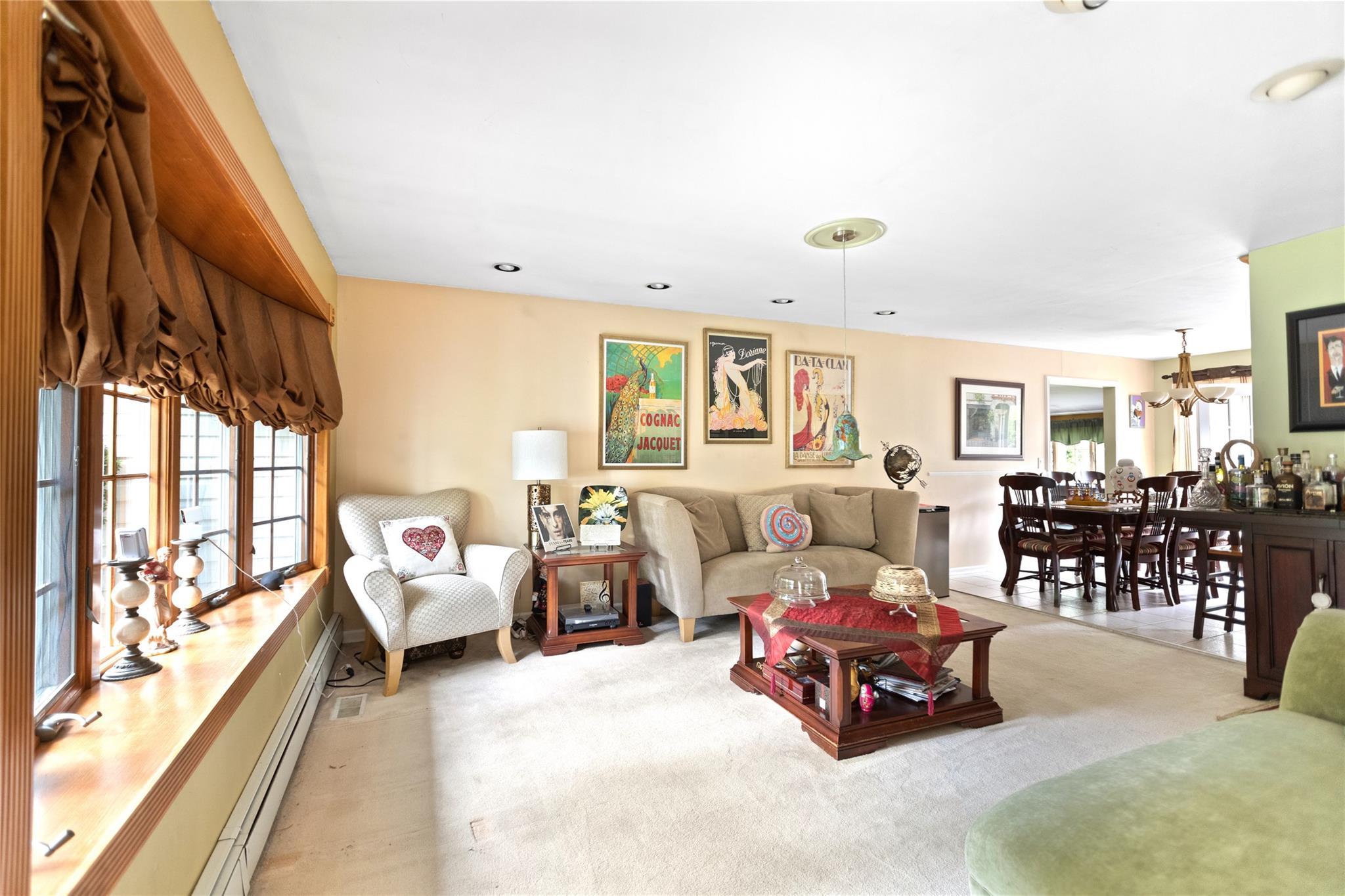 Single Family Kinsella  Suffolk County, NY 11746, MLS-873554-7