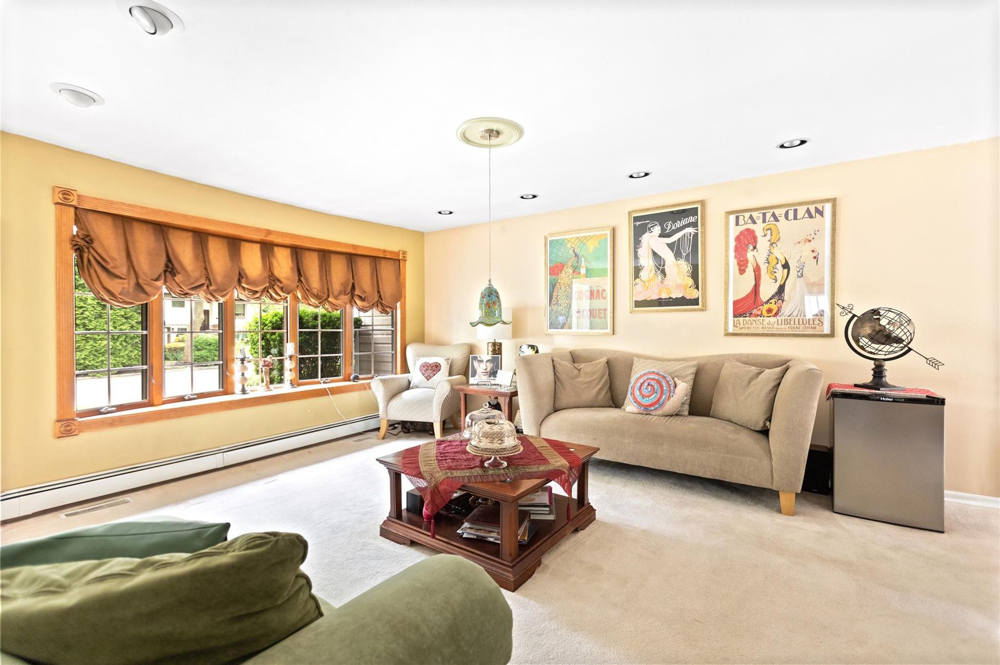 Single Family Kinsella  Suffolk County, NY 11746, MLS-873554-8