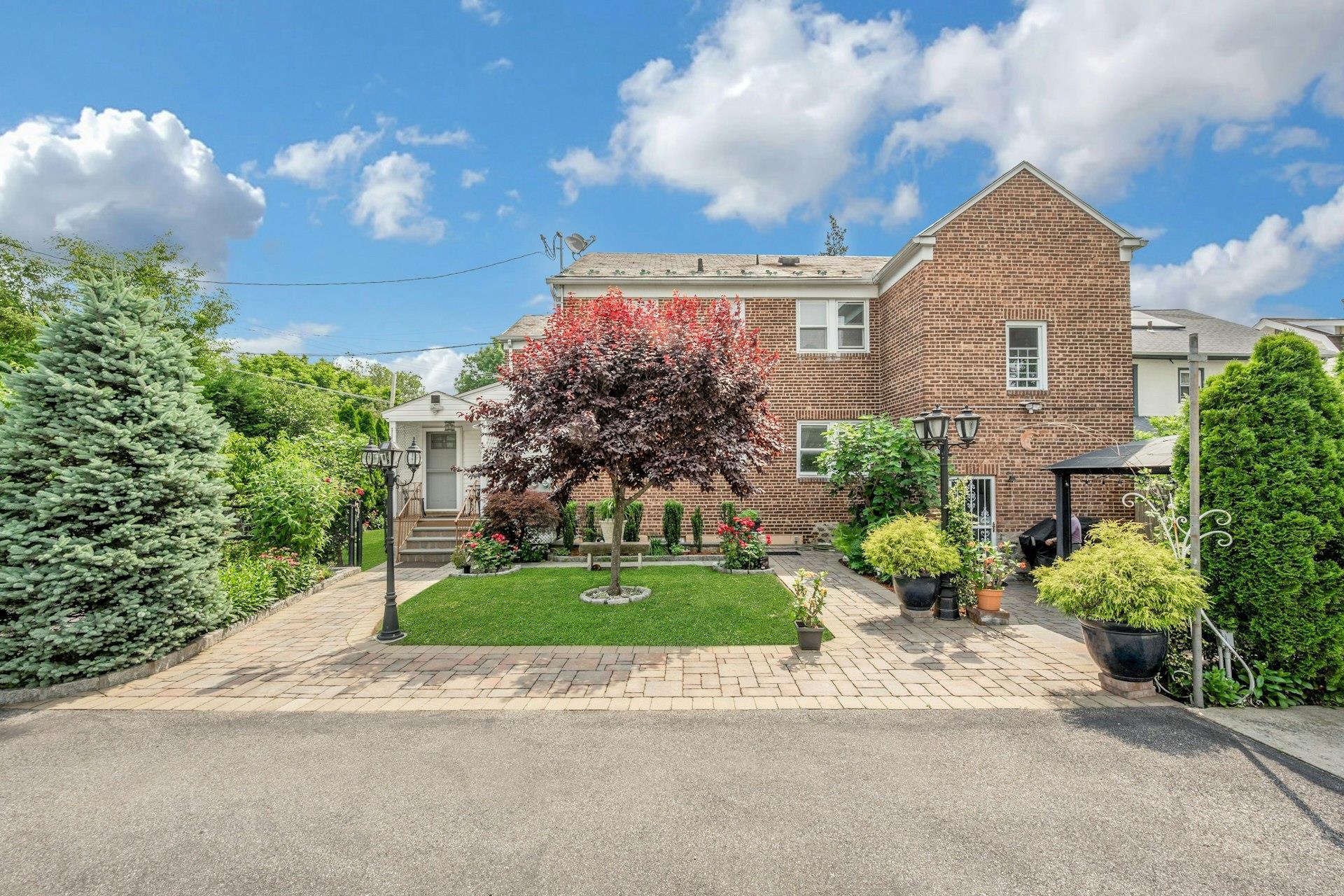 Single Family Pelhamside  Westchester County, NY 10801, MLS-873556-42
