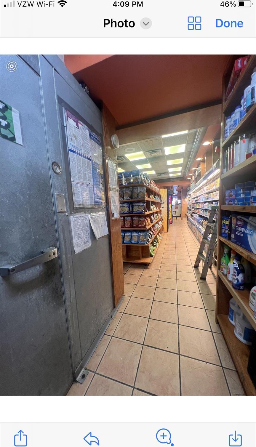 Commercial Lease 8th  Manhattan, NY 10011, MLS-873642-4