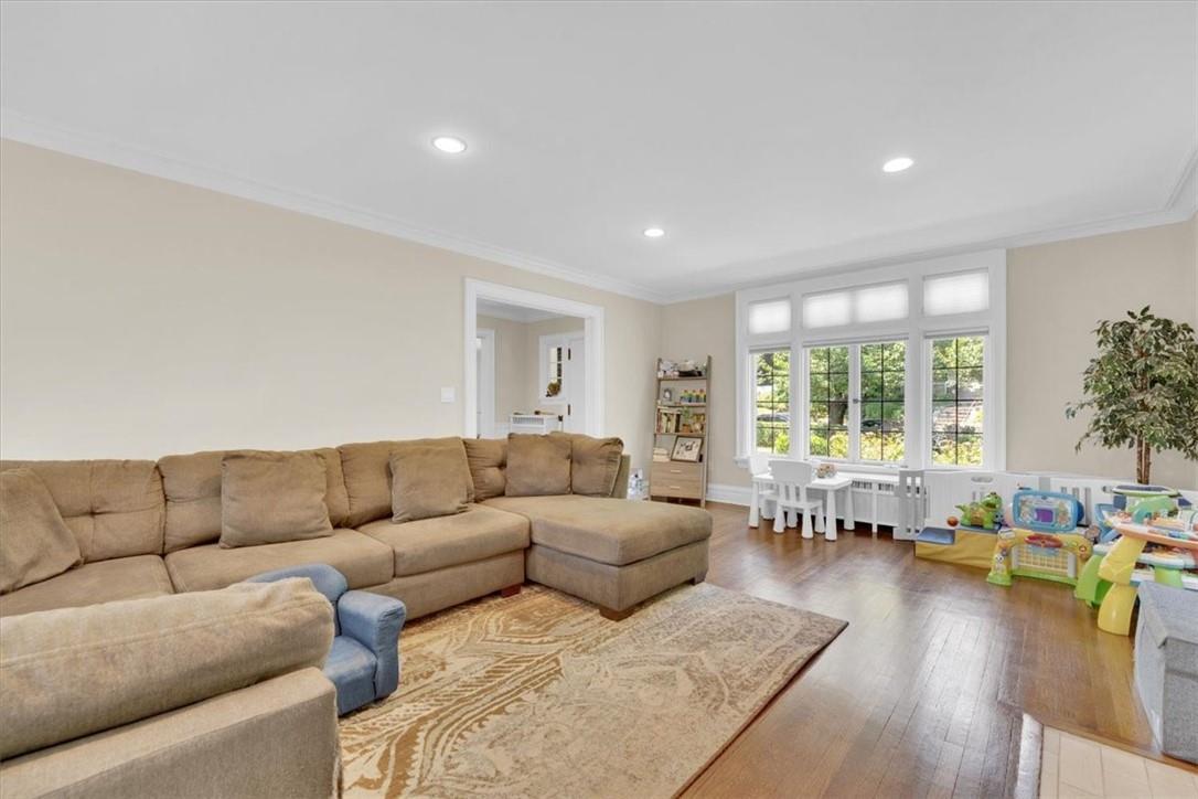 Single Family Rockland  Westchester County, NY 10705, MLS-873643-11