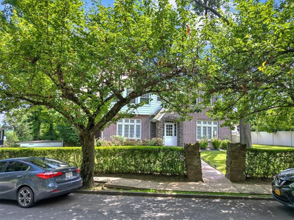 Single Family Rockland  Westchester County, NY 10705, MLS-873643-5