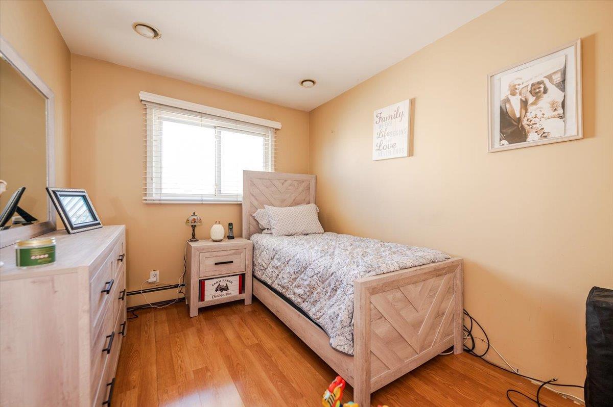 Single Family Cheshire  Nassau County, NY 11096, MLS-873654-14